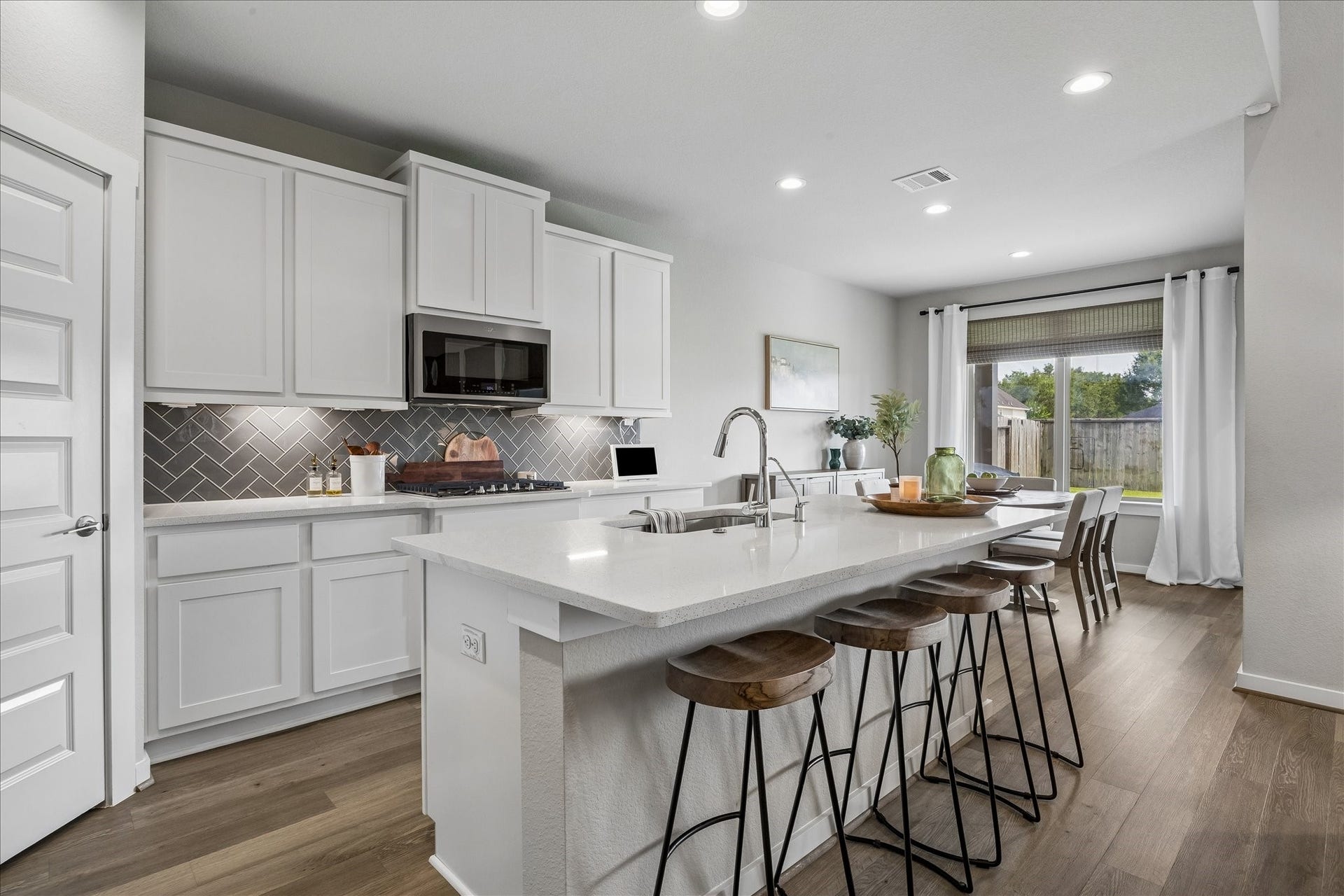 1520 Harvest Vine Court, Friendswood, TX 77546 1520 Harvest Vine Court, Friendswood, TX 77546