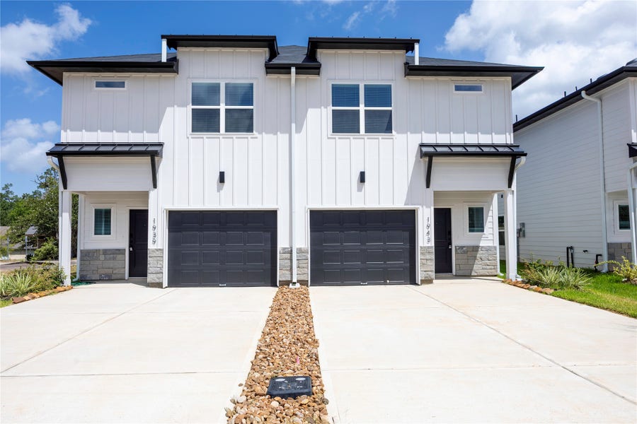 Property photo for 1943 Longmire Villas Court, Conroe, TX