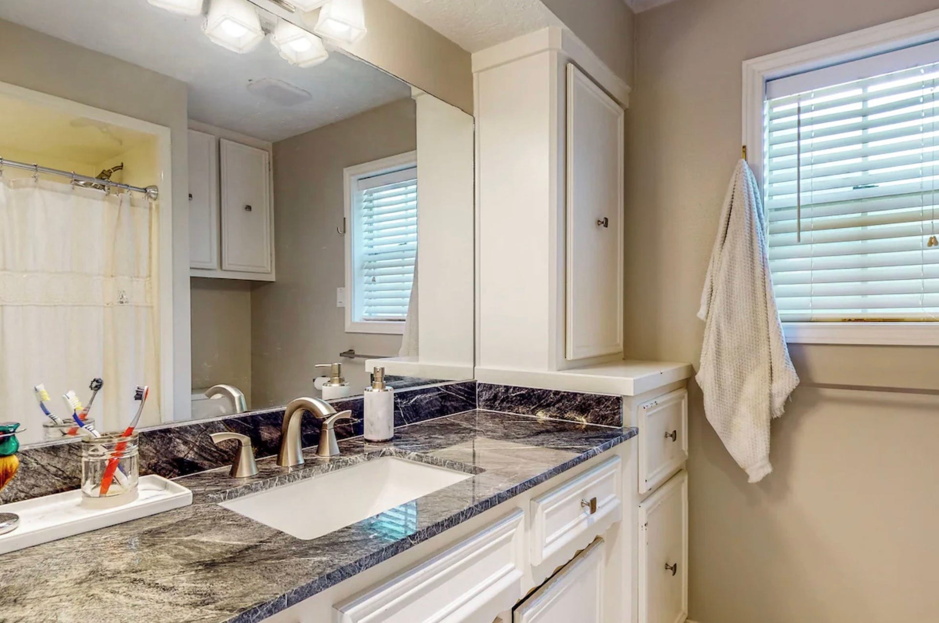 30819 Quinn Road, Tomball, TX 77375 30819 Quinn Road, Tomball, TX 77375