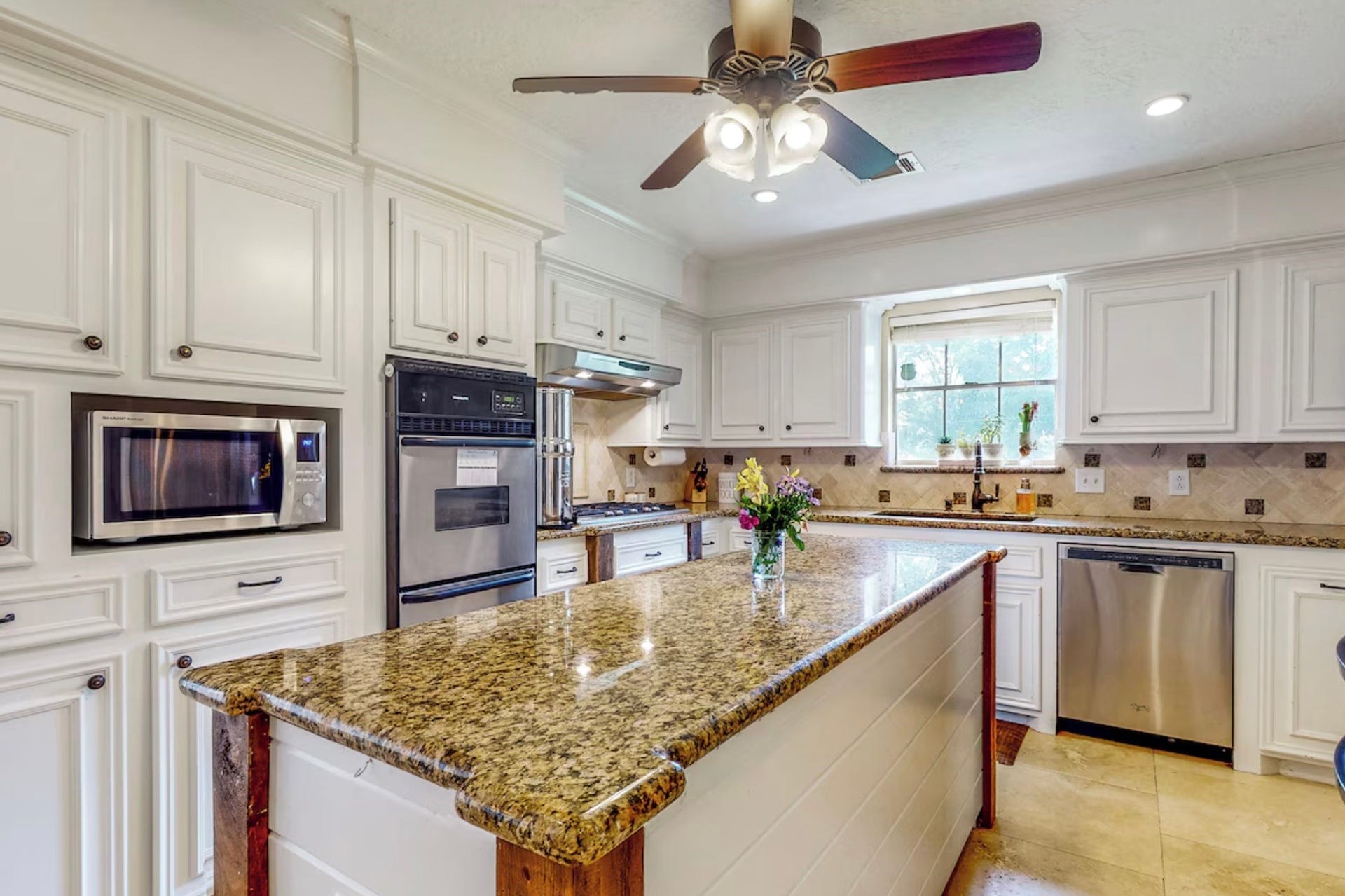 30819 Quinn Road, Tomball, TX 77375 30819 Quinn Road, Tomball, TX 77375