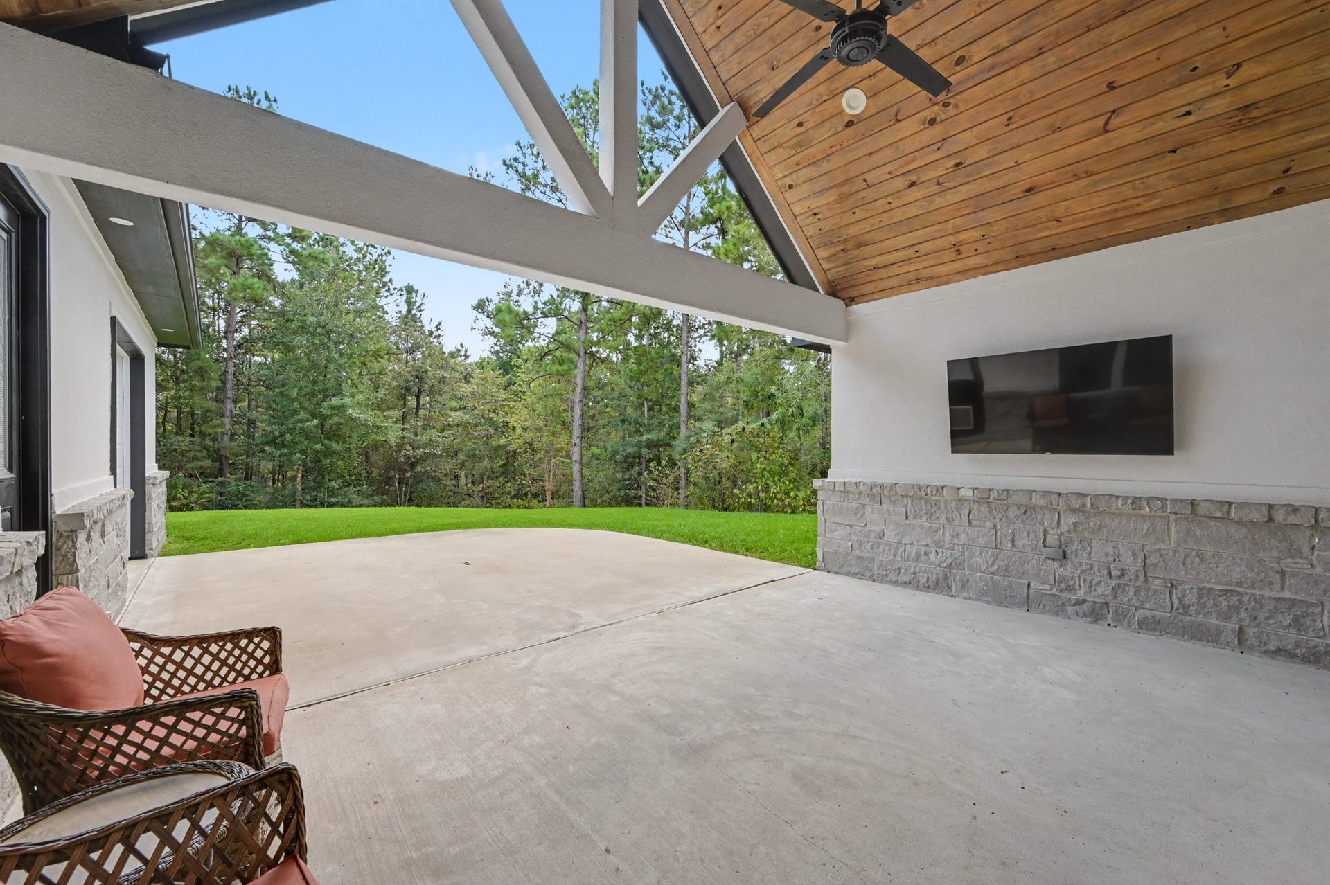 7093 Texas Trace, Montgomery, TX 77316 7093 Texas Trace, Montgomery, TX 77316