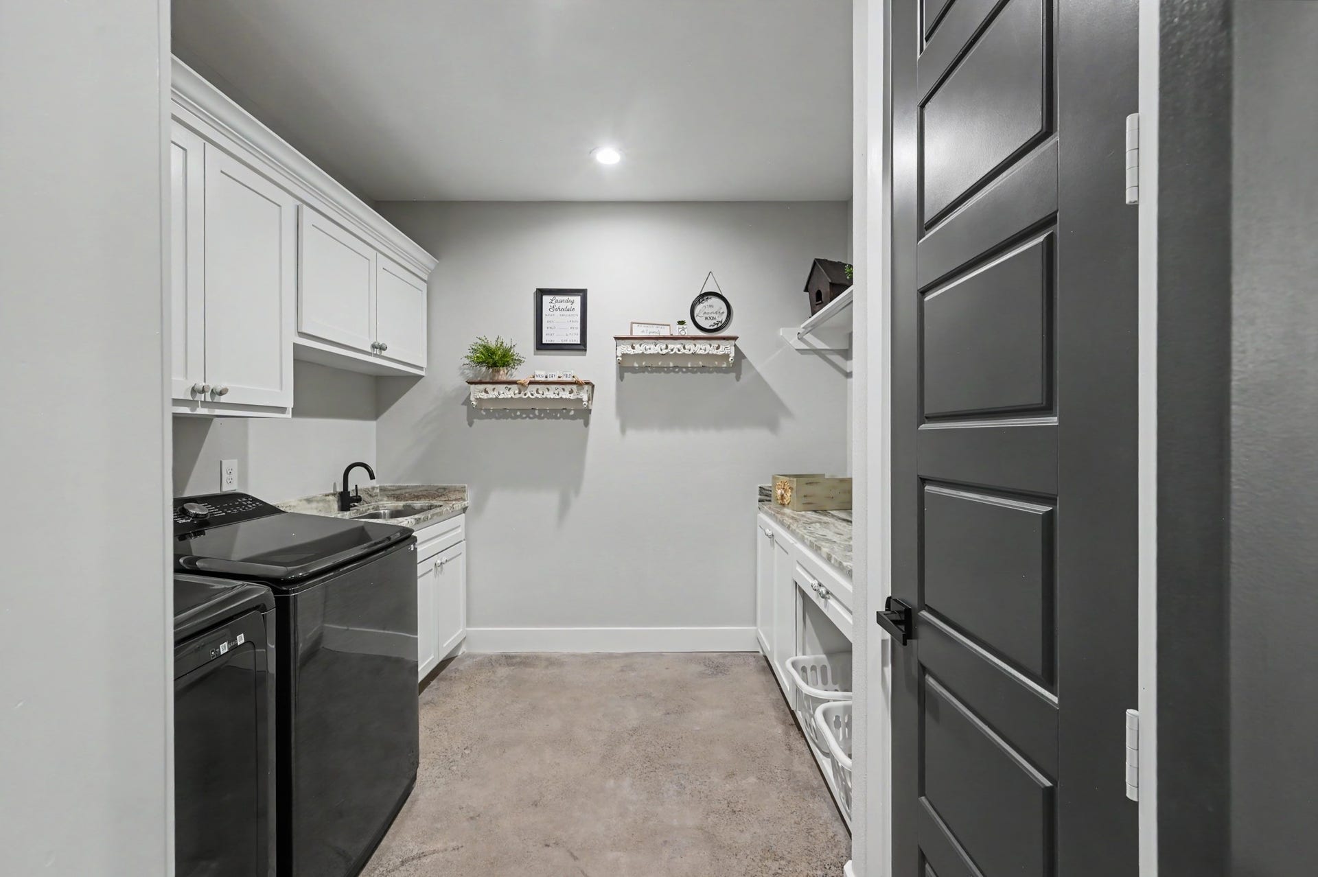 7093 Texas Trace, Montgomery, TX 77316 7093 Texas Trace, Montgomery, TX 77316