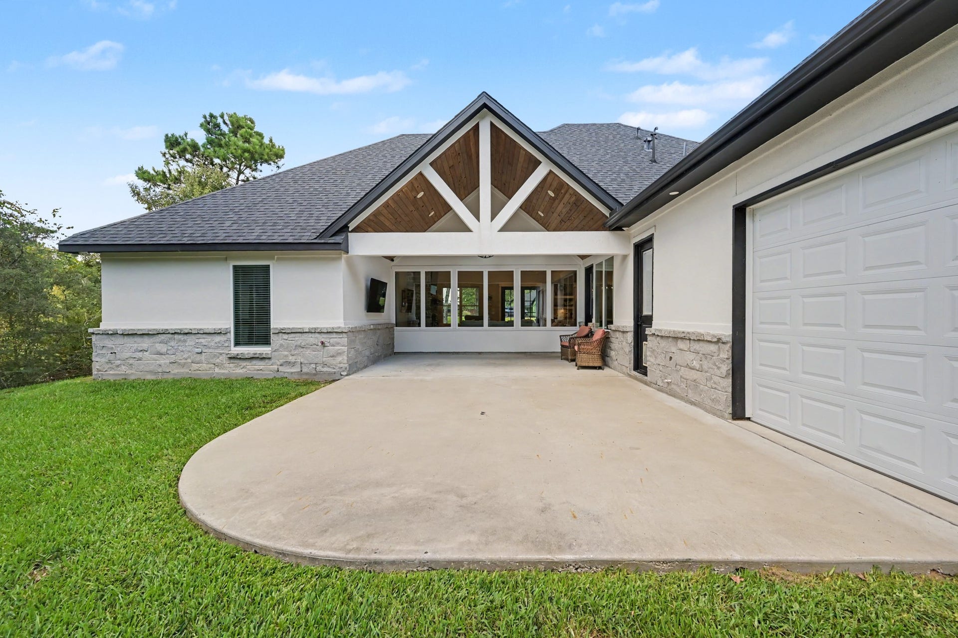 7093 Texas Trace, Montgomery, TX 77316 7093 Texas Trace, Montgomery, TX 77316