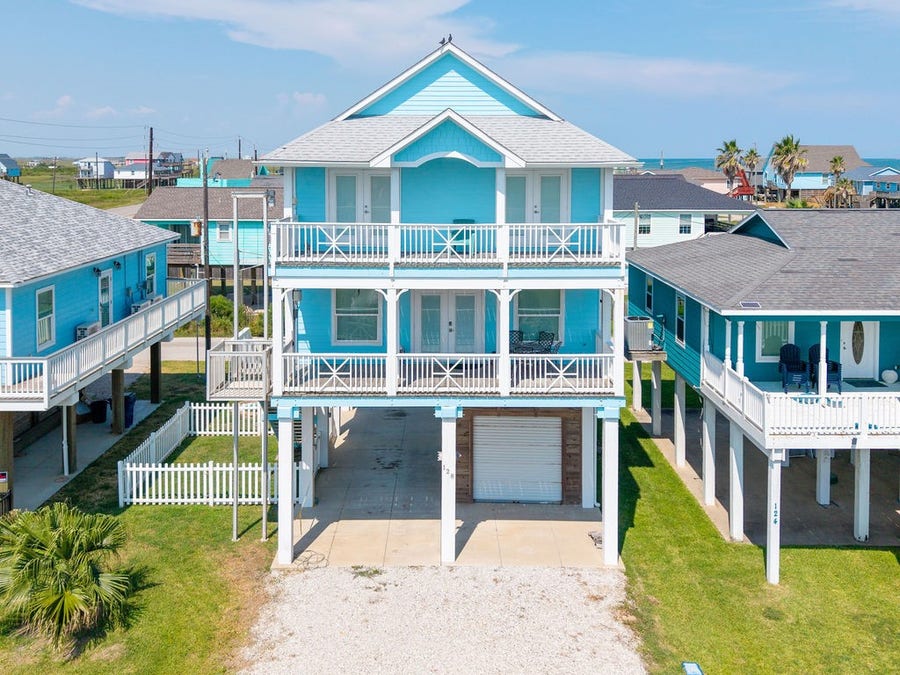 Property photo for 128 Mar Vista Court, Surfside Beach, TX