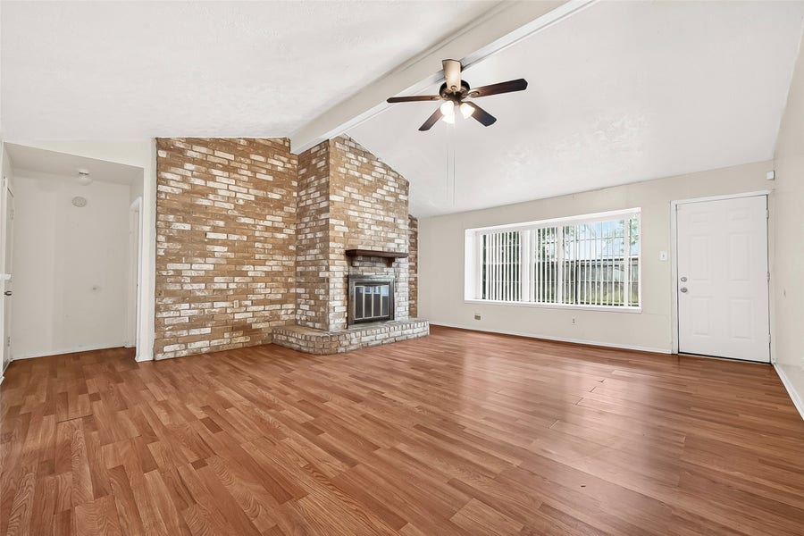 Property photo for 10431 Towne Oak Lane, Sugar Land, TX