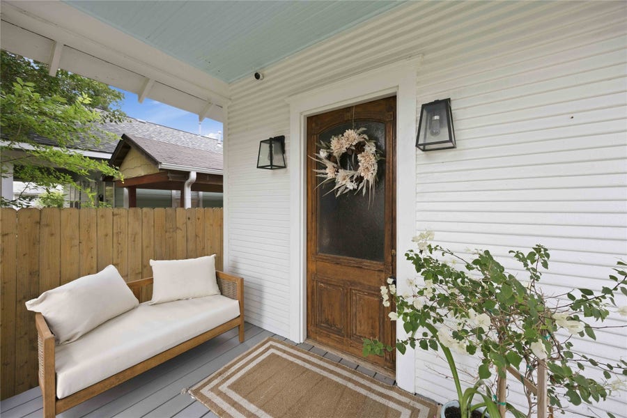 Property photo for 208 Archer Street, Houston, TX