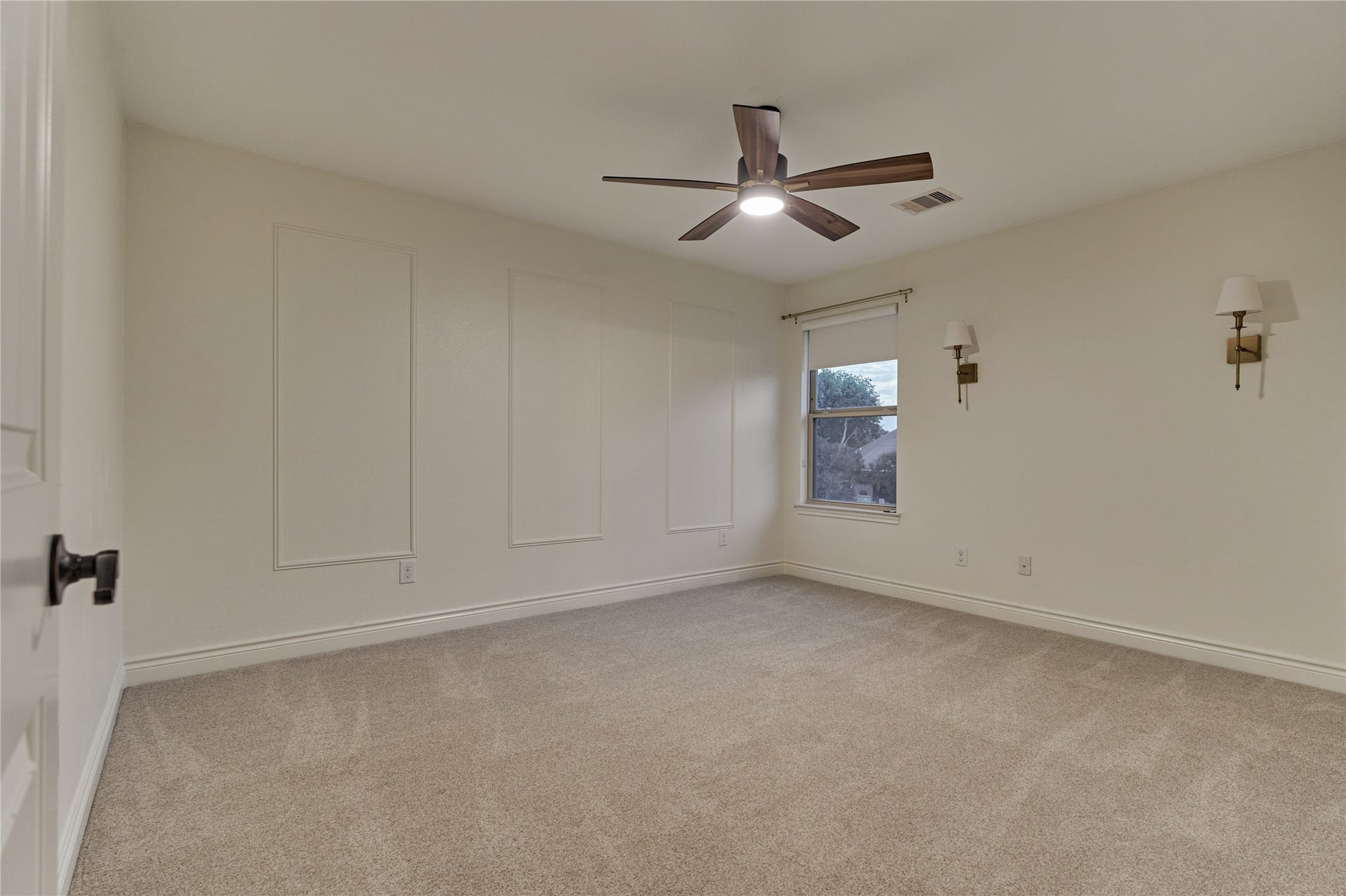 32 Waterford Way, Montgomery, TX 77356 32 Waterford Way, Montgomery, TX 77356