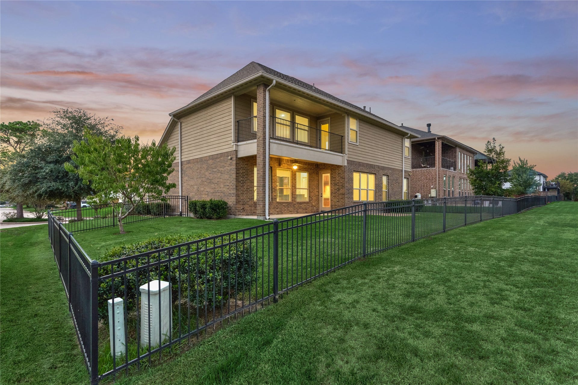 32 Waterford Way, Montgomery, TX 77356 32 Waterford Way, Montgomery, TX 77356