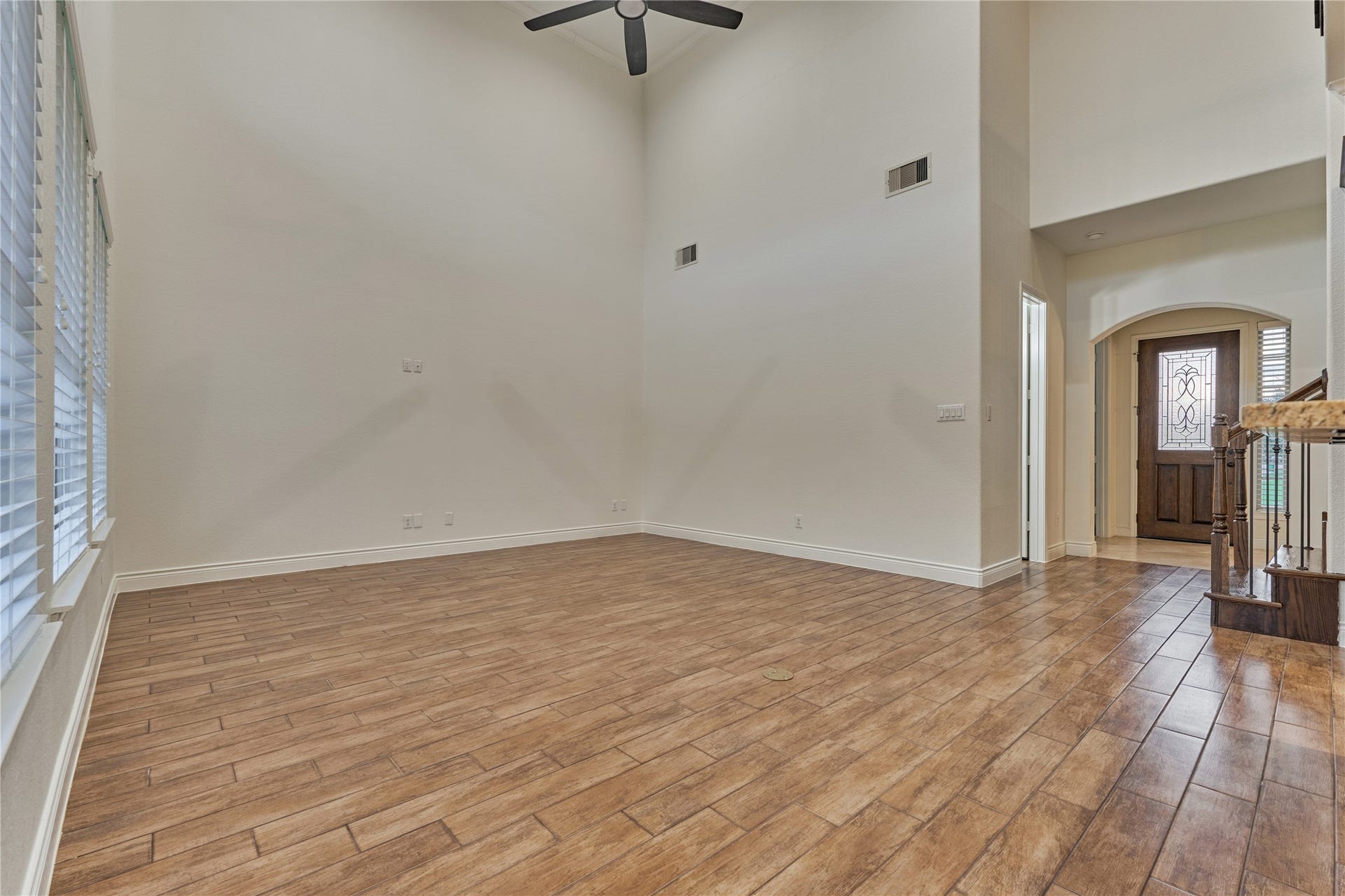 32 Waterford Way, Montgomery, TX 77356 32 Waterford Way, Montgomery, TX 77356