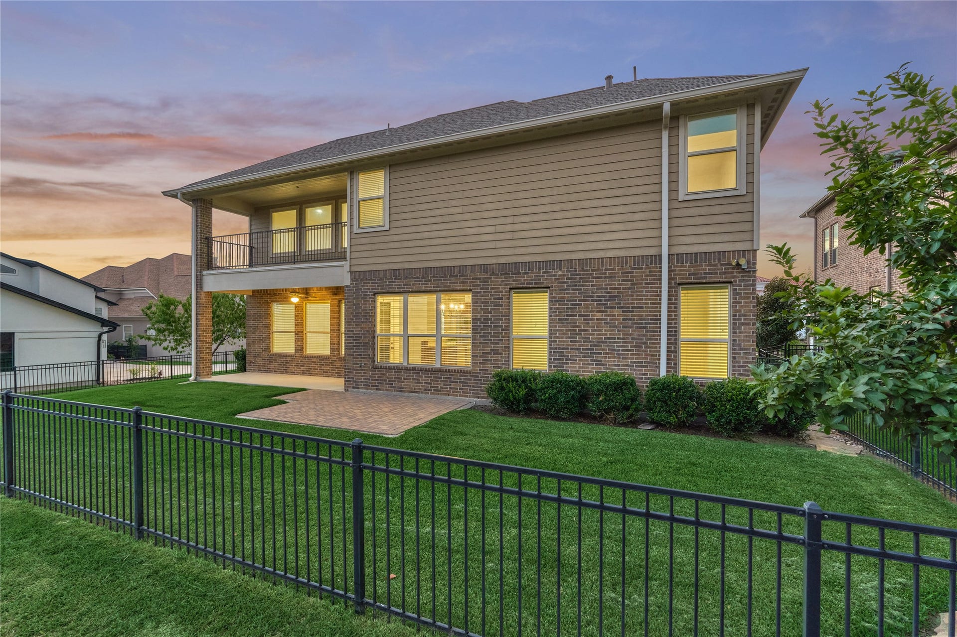 32 Waterford Way, Montgomery, TX 77356 32 Waterford Way, Montgomery, TX 77356