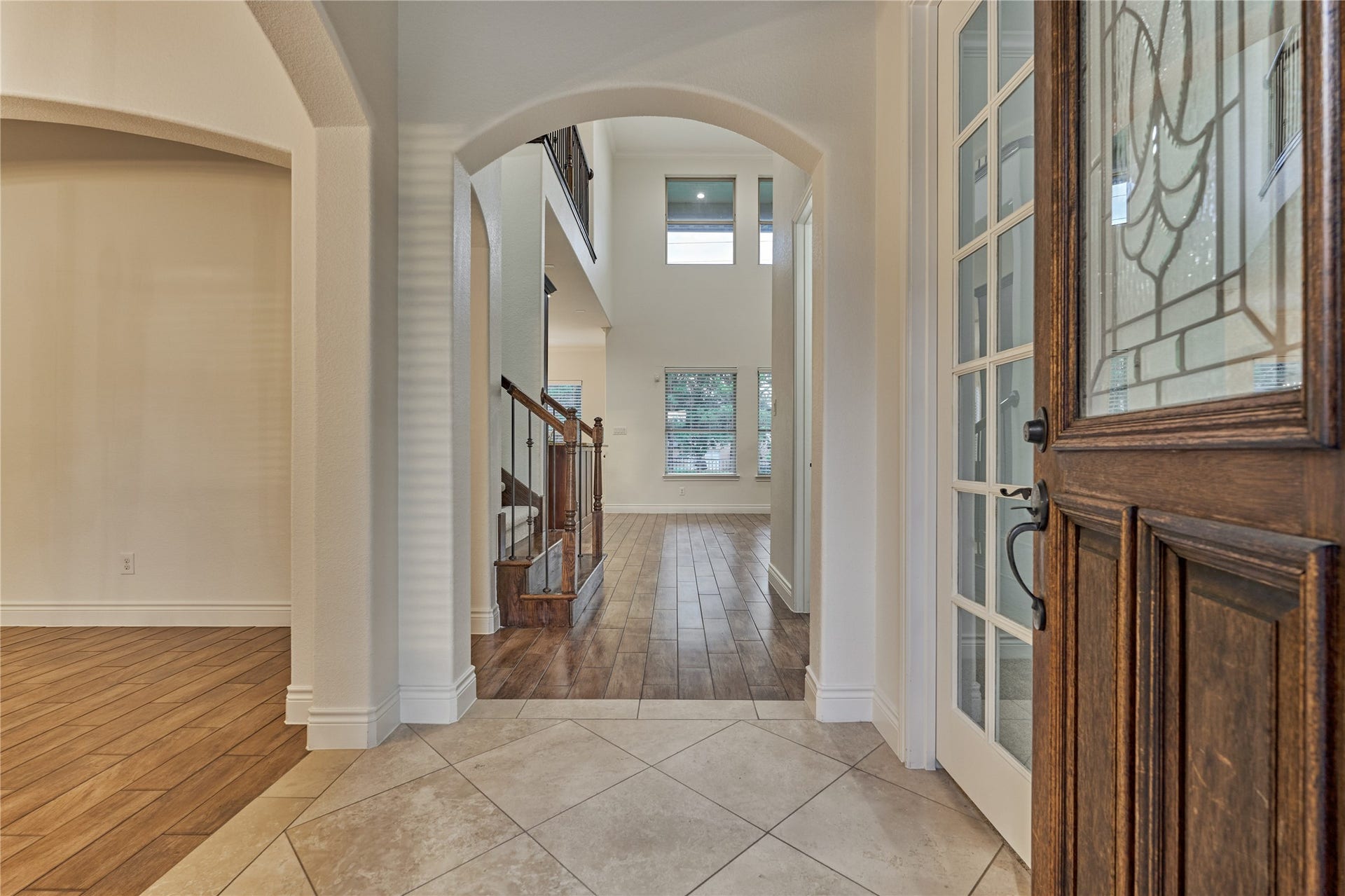 32 Waterford Way, Montgomery, TX 77356 32 Waterford Way, Montgomery, TX 77356