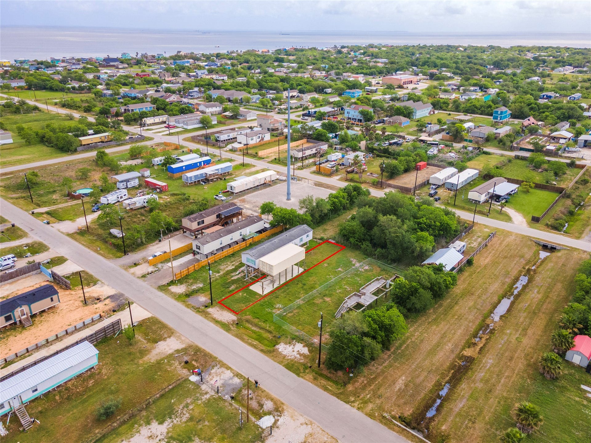 437 16th Street, San Leon, TX 77539 437 16th Street, San Leon, TX 77539
