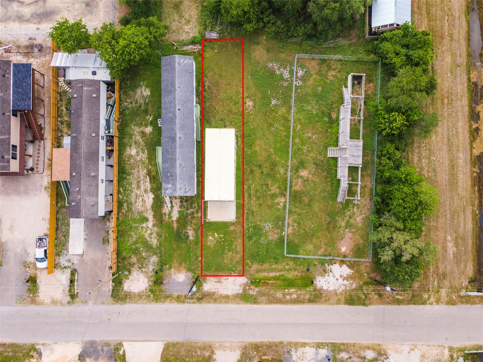 437 16th Street, San Leon, TX 77539 437 16th Street, San Leon, TX 77539