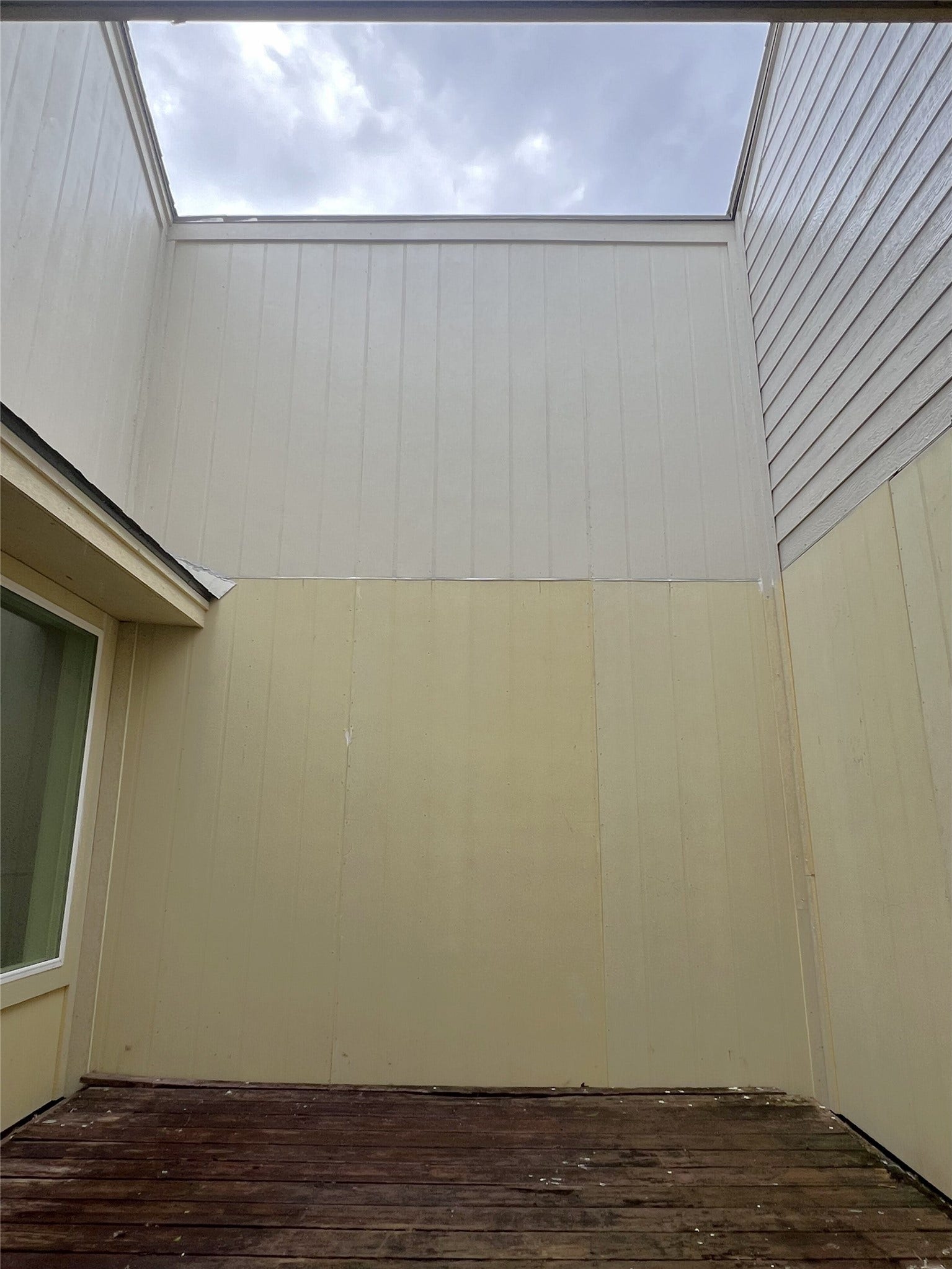 1856 Veranda Drive, West Columbia, TX 77486