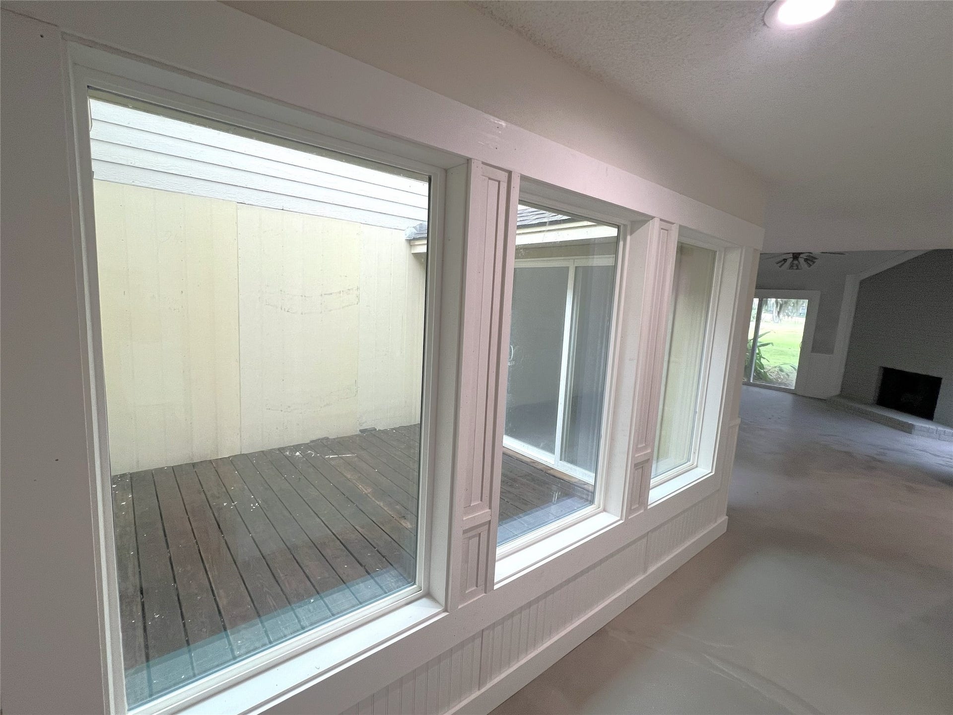 1856 Veranda Drive, West Columbia, TX 77486