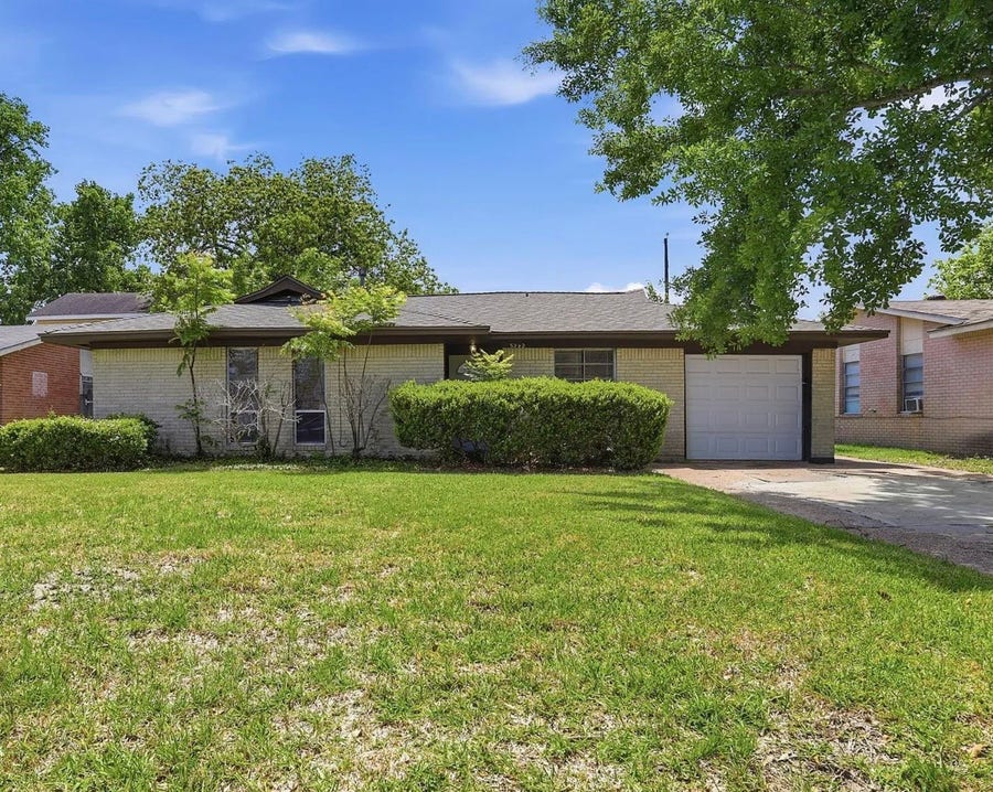 Property photo for 5242 Grace Point Lane, Houston, TX