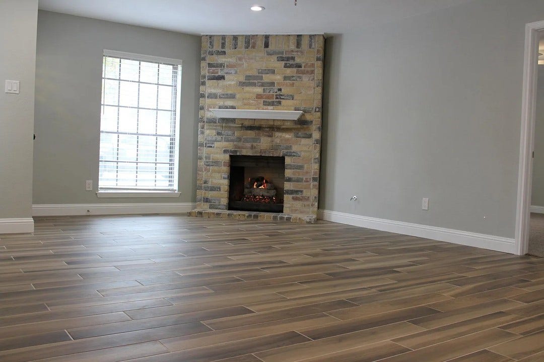 55 E White Willow Circle, Spring, TX 77381 55 E White Willow Circle, Spring, TX 77381