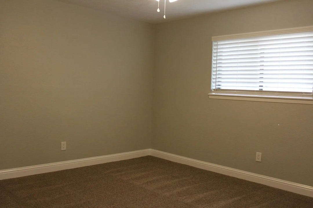 55 E White Willow Circle, Spring, TX 77381 55 E White Willow Circle, Spring, TX 77381