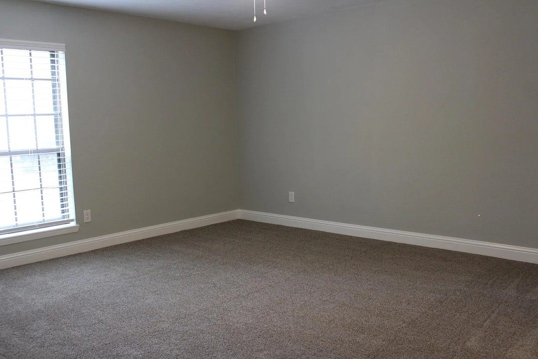 55 E White Willow Circle, Spring, TX 77381 55 E White Willow Circle, Spring, TX 77381