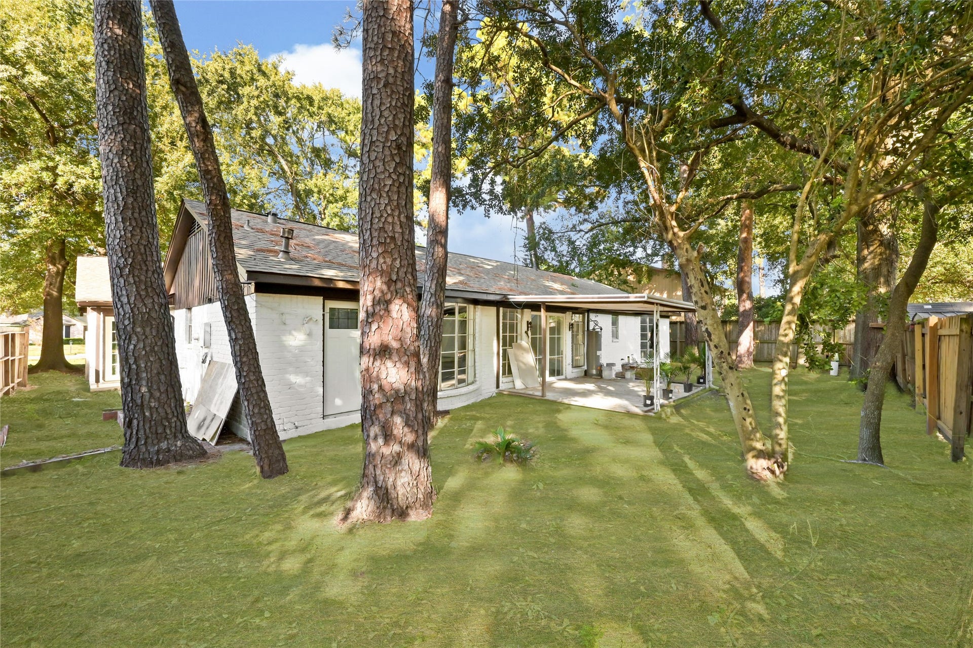 4211 Black Locust Drive, Houston, TX 77088