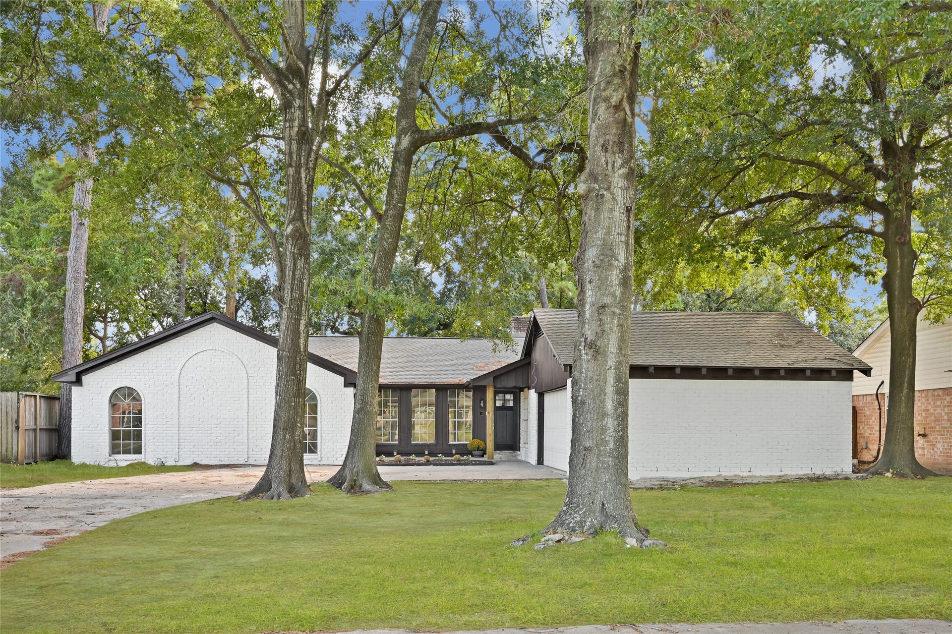 4211 Black Locust Drive, Houston, TX 77088