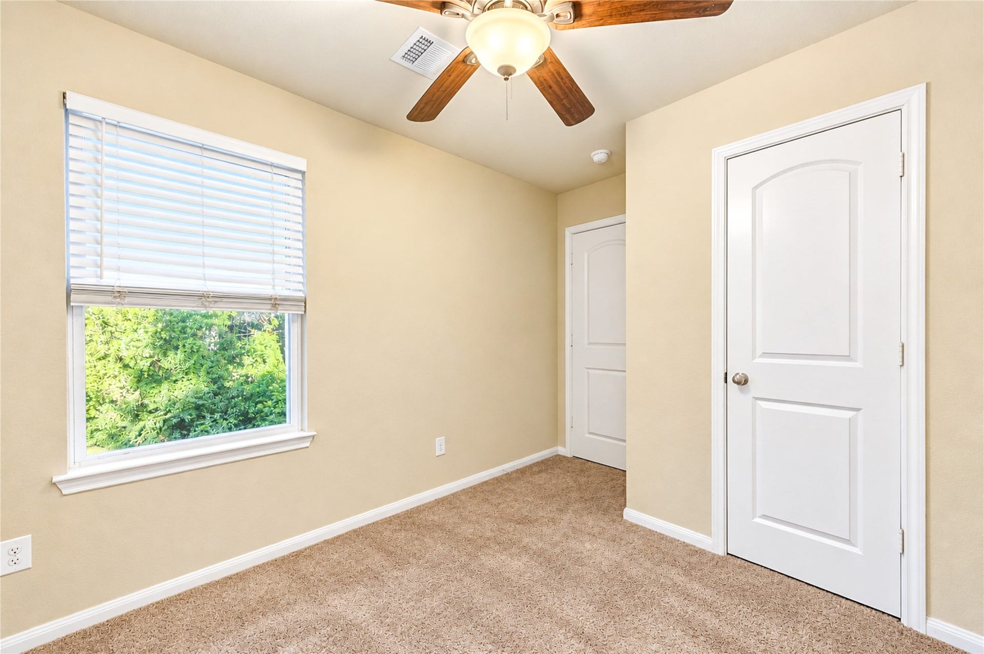 15190 Crockett Road, Willis, TX 77378 15190 Crockett Road, Willis, TX 77378