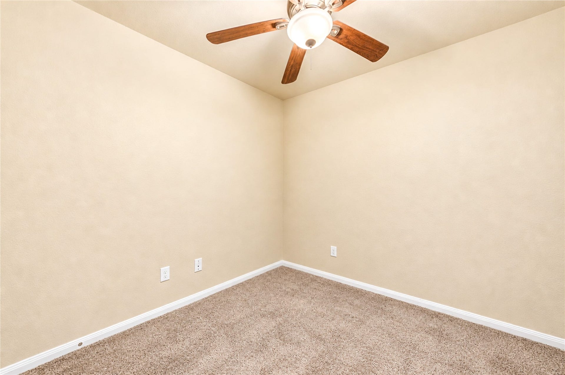 15190 Crockett Road, Willis, TX 77378 15190 Crockett Road, Willis, TX 77378