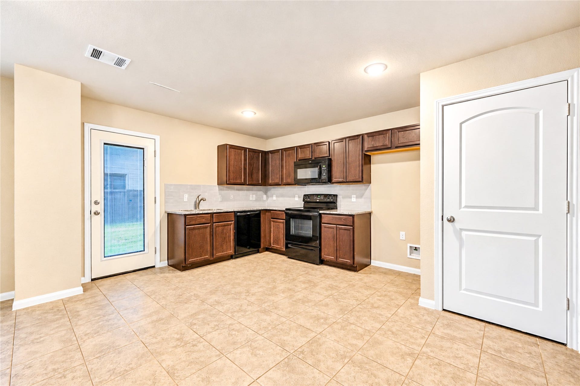 15190 Crockett Road, Willis, TX 77378 15190 Crockett Road, Willis, TX 77378