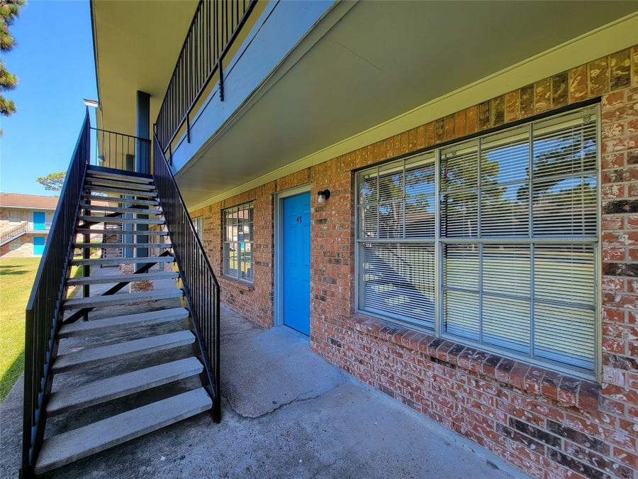 Property photo for 3206 Lobit Drive, #13, Dickinson, TX