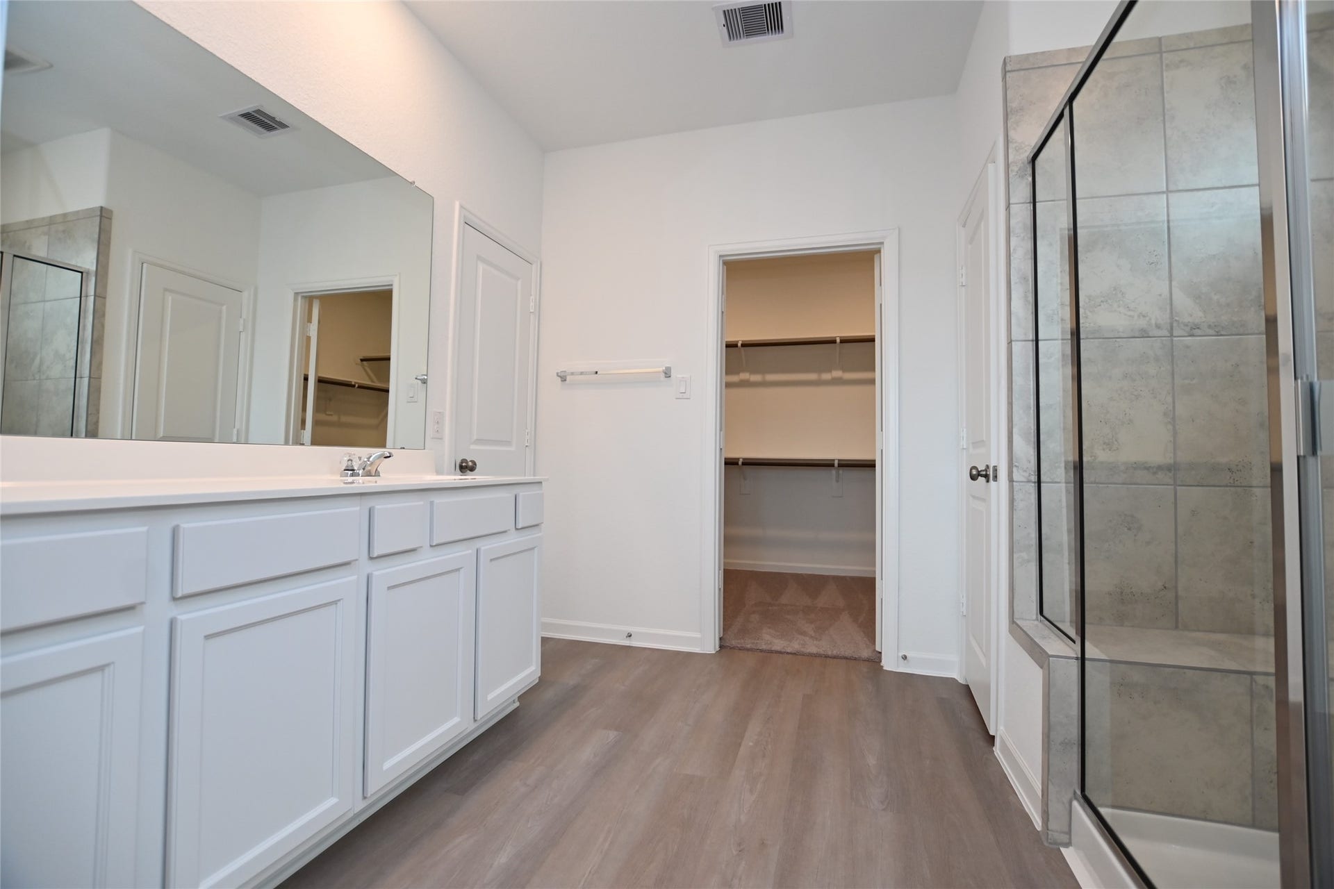3306 Driftwood Meadow Ln, Richmond, TX 77406