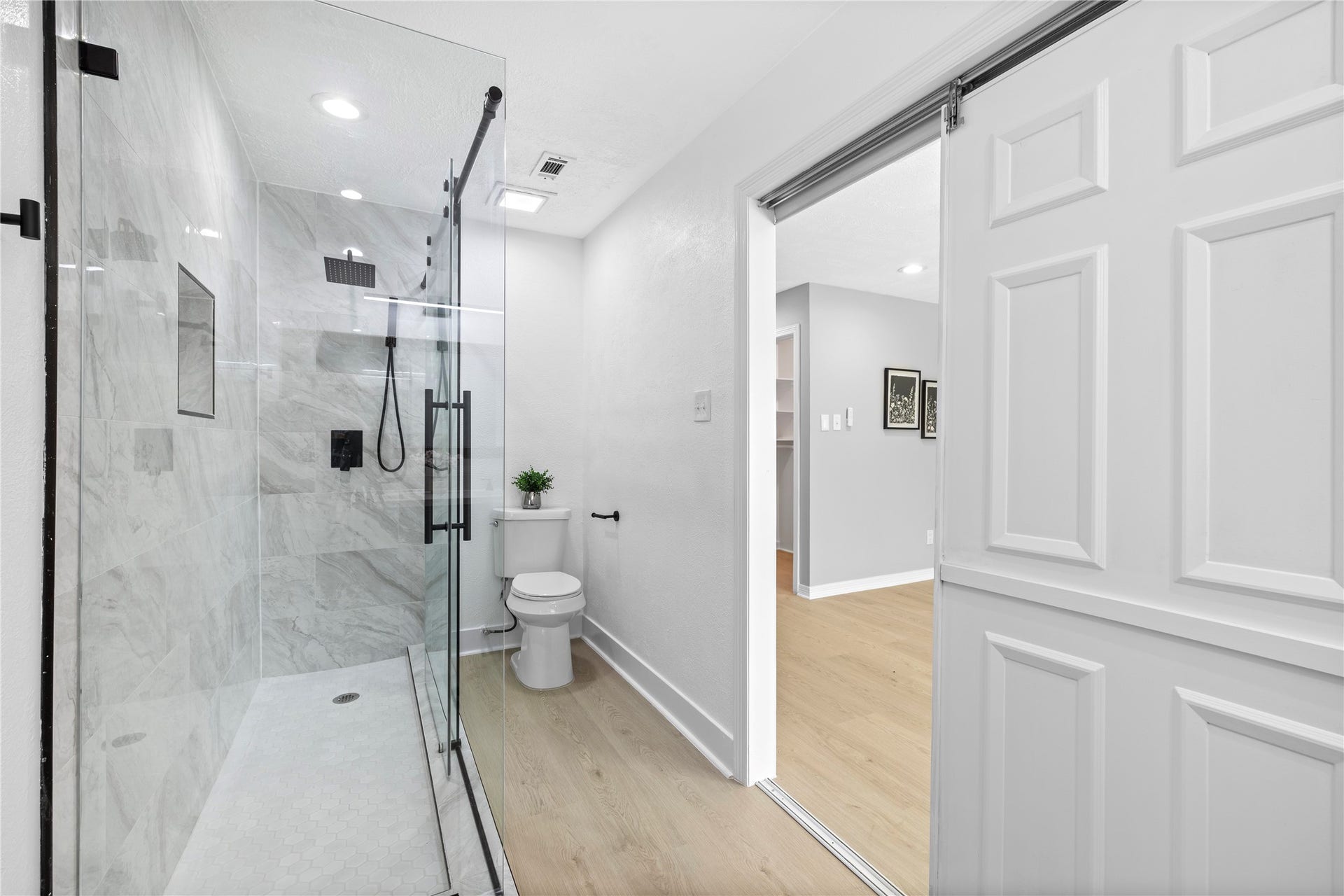 7714 Summer Glen Lane, Houston, TX 77072 7714 Summer Glen Lane, Houston, TX 77072