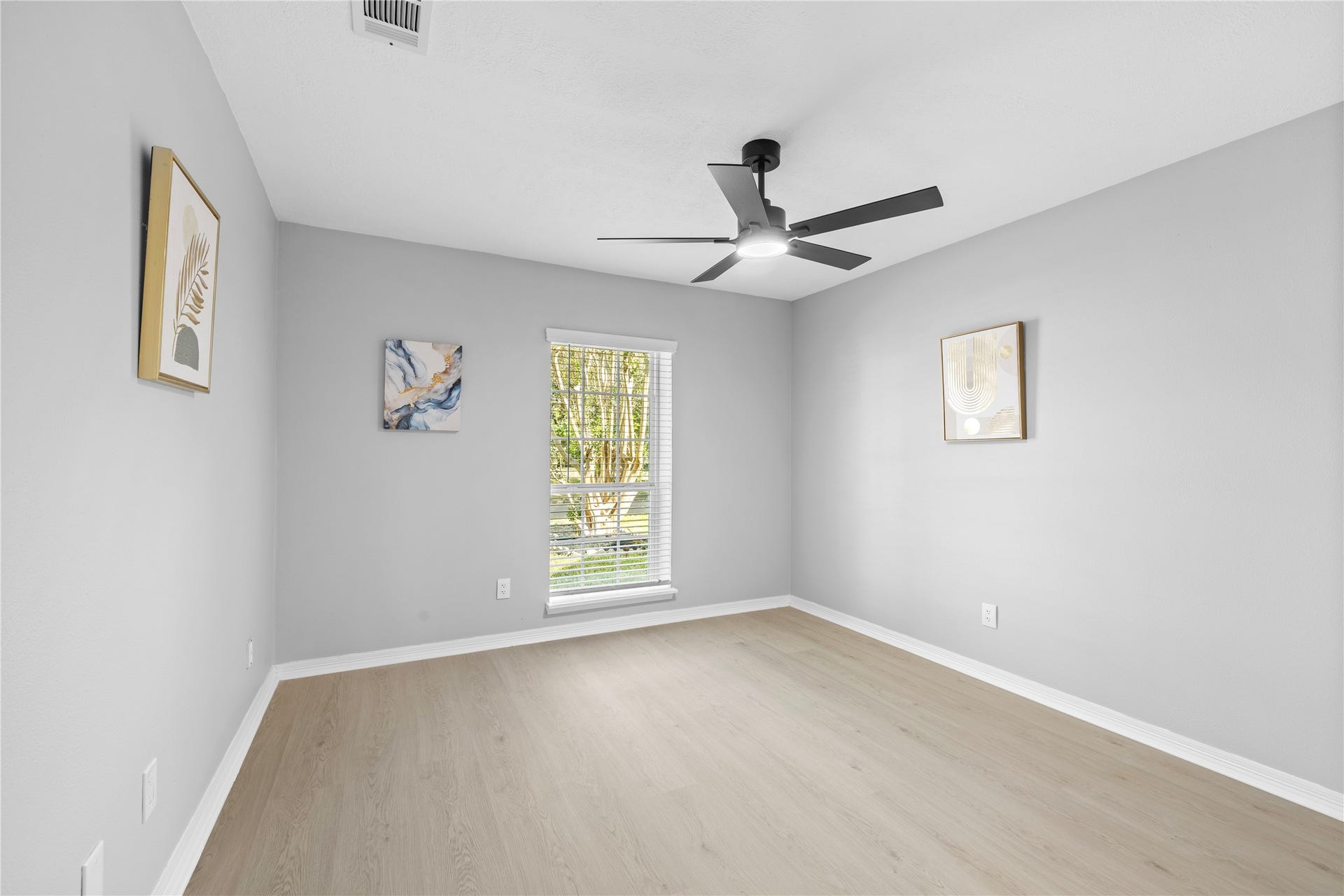 7714 Summer Glen Lane, Houston, TX 77072 7714 Summer Glen Lane, Houston, TX 77072