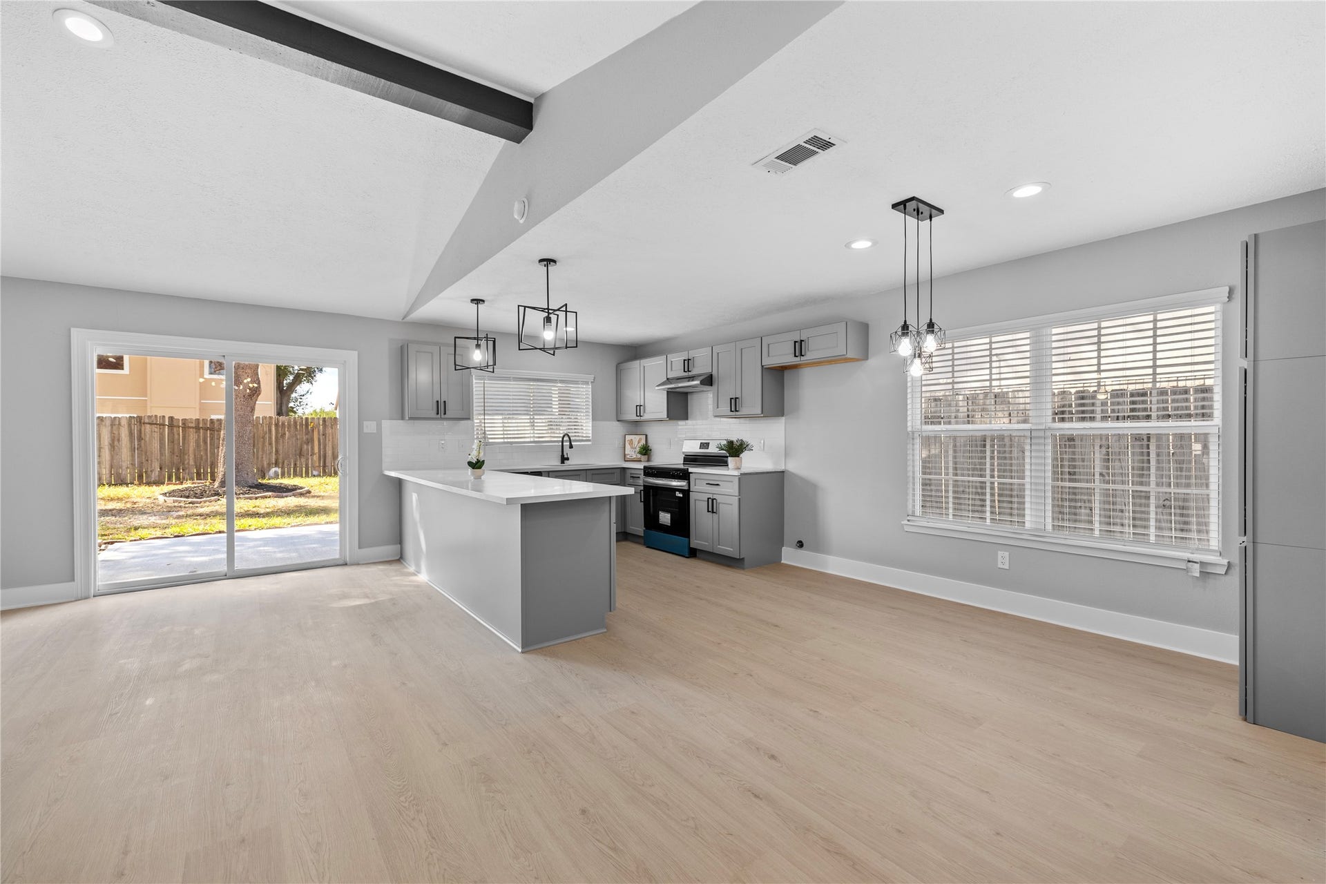 7714 Summer Glen Lane, Houston, TX 77072 7714 Summer Glen Lane, Houston, TX 77072