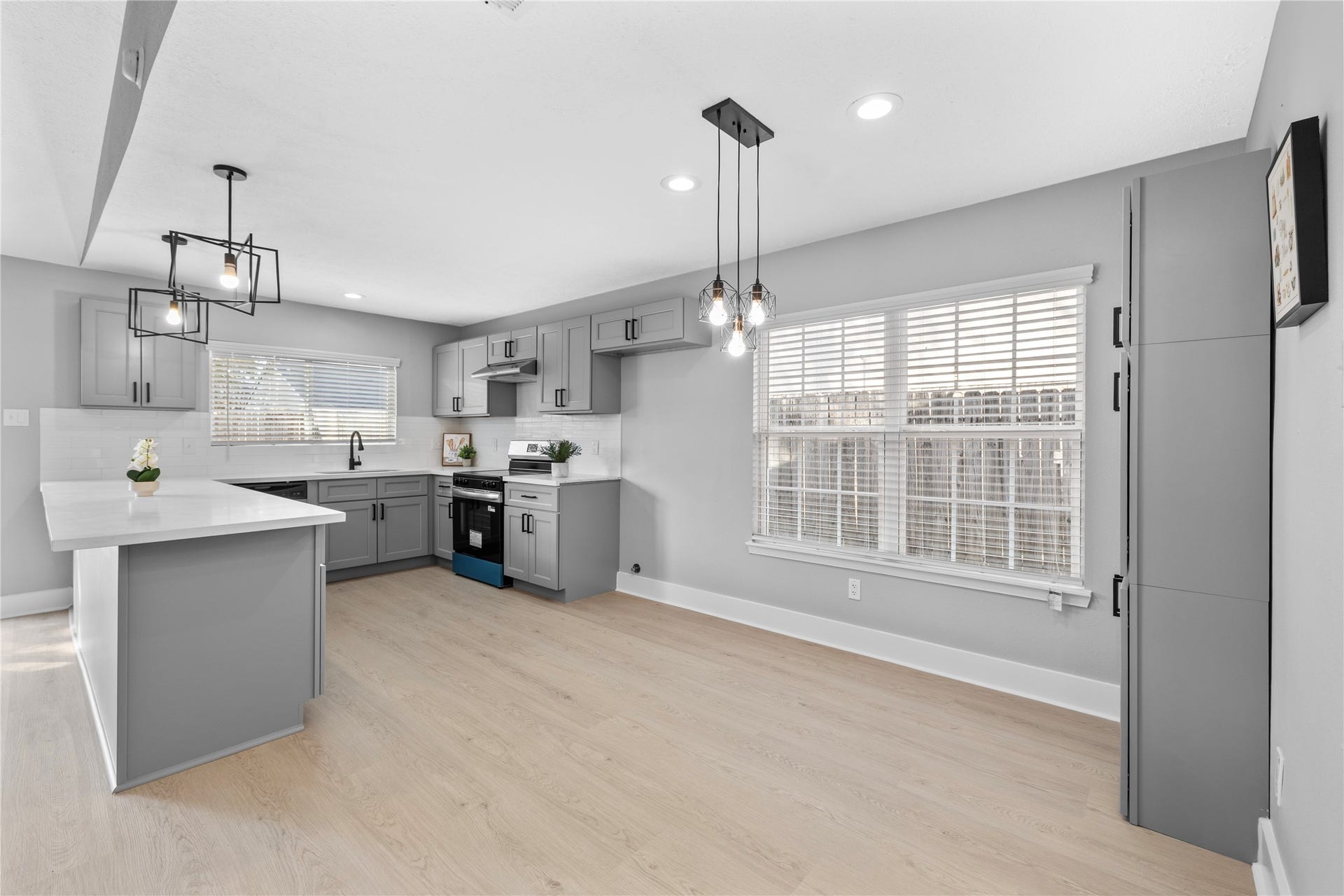 7714 Summer Glen Lane, Houston, TX 77072 7714 Summer Glen Lane, Houston, TX 77072