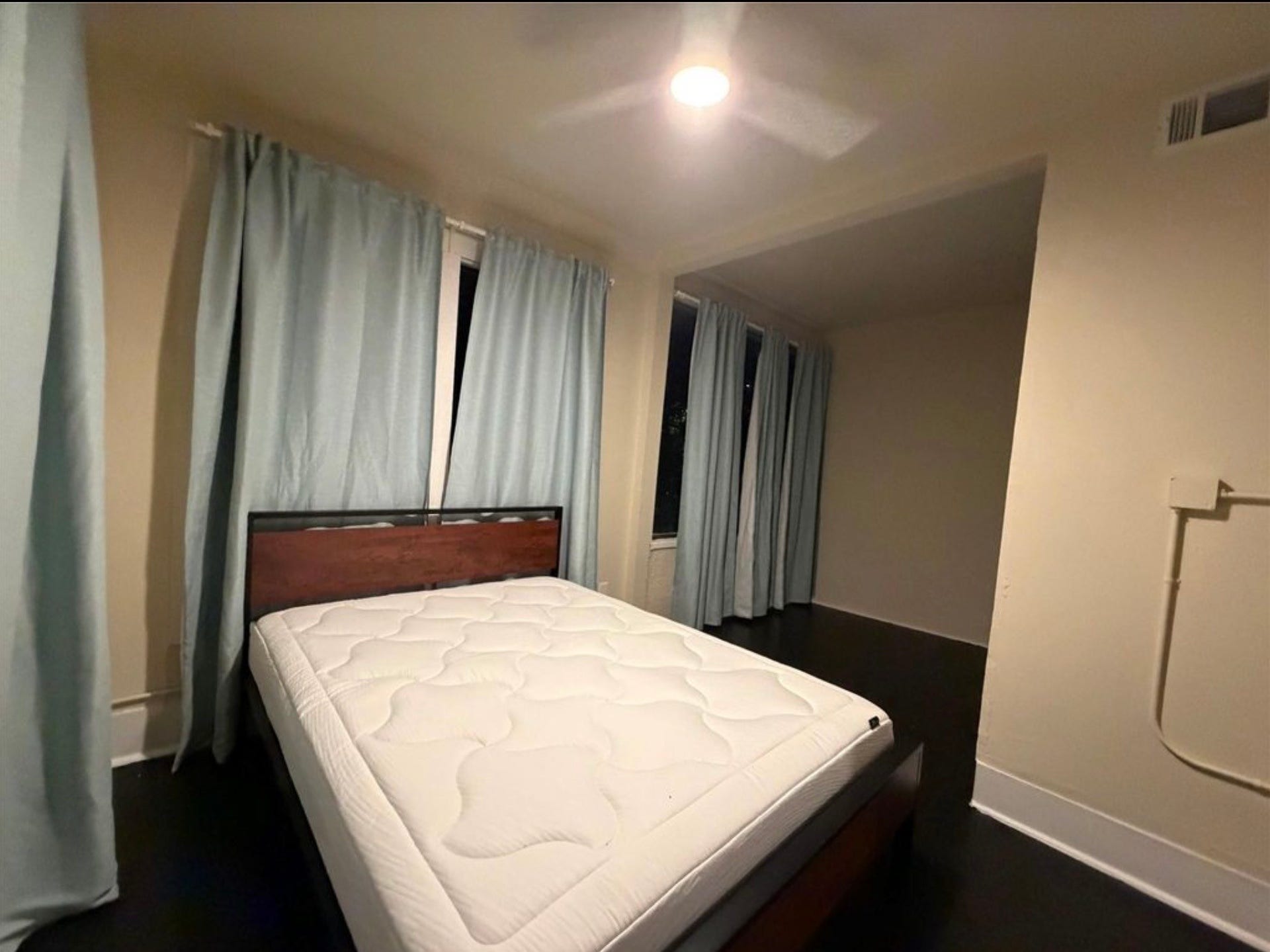 402 Hyde Park Boulevard, Houston, TX 77006 402 Hyde Park Boulevard, Houston, TX 77006