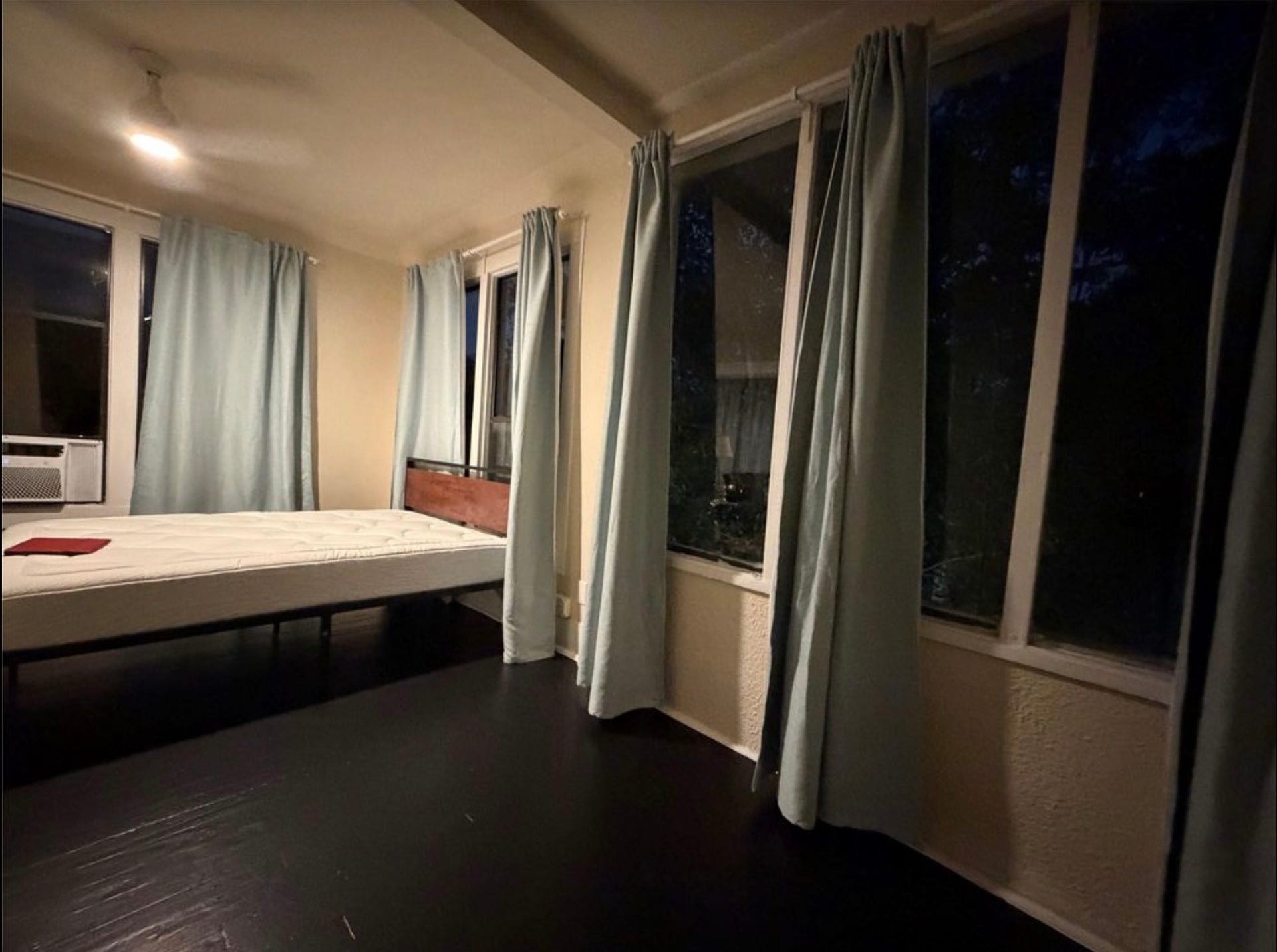 402 Hyde Park Boulevard, Houston, TX 77006 402 Hyde Park Boulevard, Houston, TX 77006