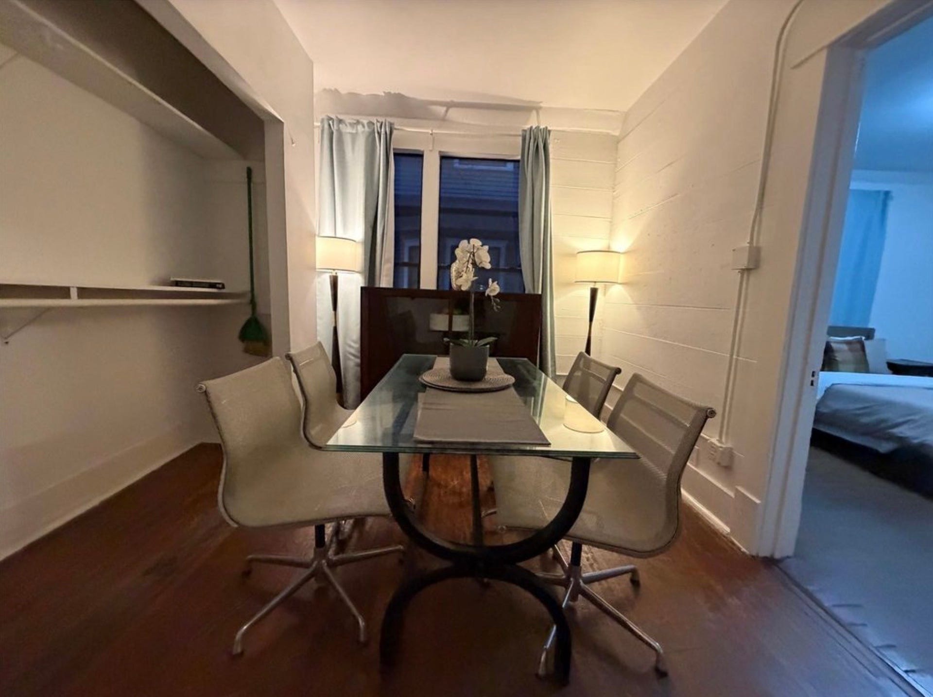 402 Hyde Park Boulevard, Houston, TX 77006 402 Hyde Park Boulevard, Houston, TX 77006