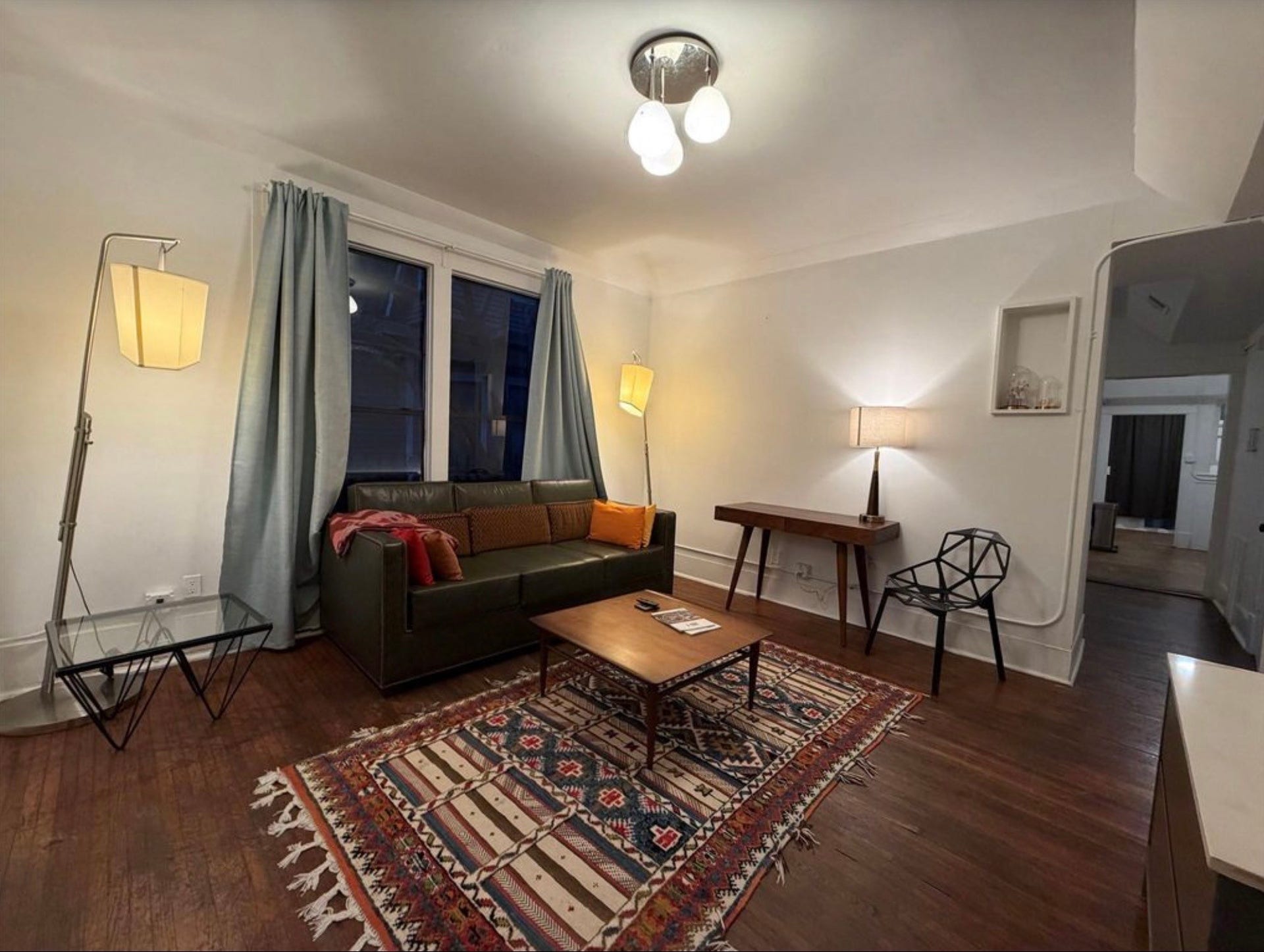 402 Hyde Park Boulevard, Houston, TX 77006 402 Hyde Park Boulevard, Houston, TX 77006