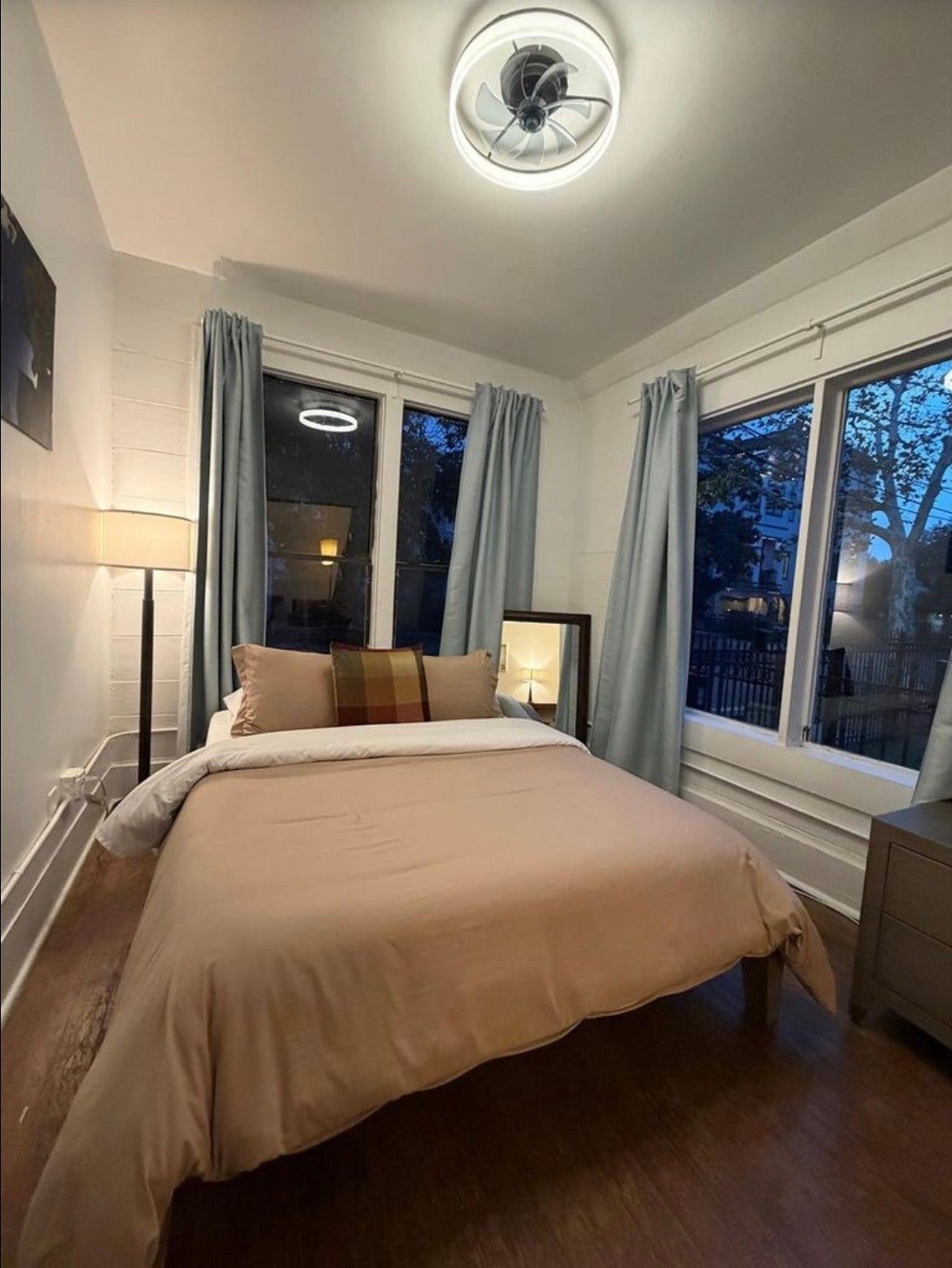 402 Hyde Park Boulevard, Houston, TX 77006 402 Hyde Park Boulevard, Houston, TX 77006