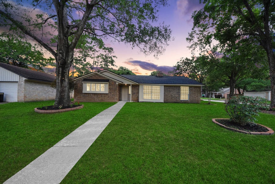 Property photo for 2402 Rolling Glen Drive, Spring, TX