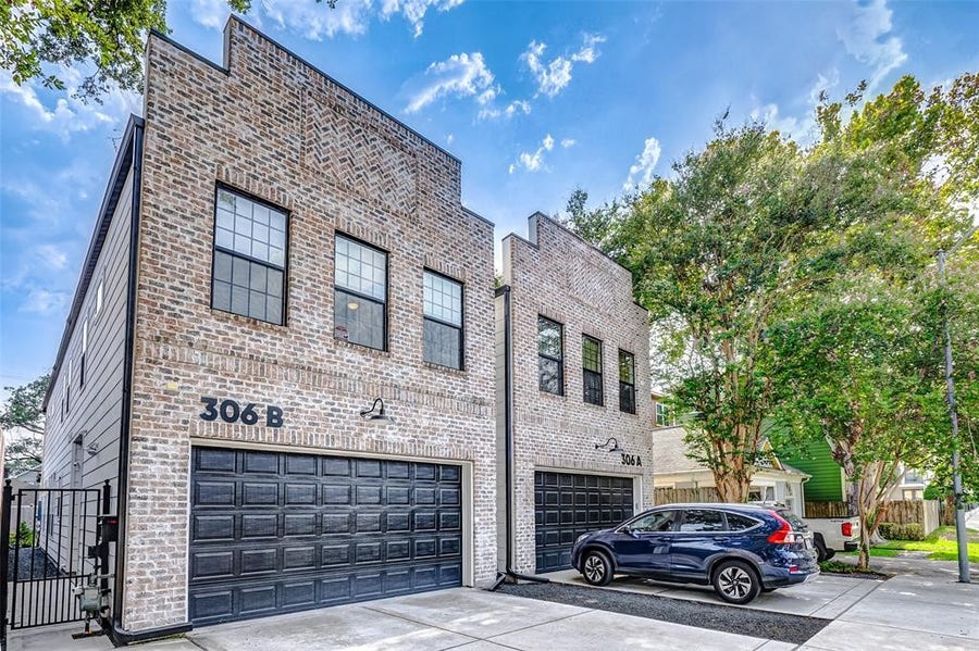 Property photo for 306 E 28th Street, #B, Houston, TX