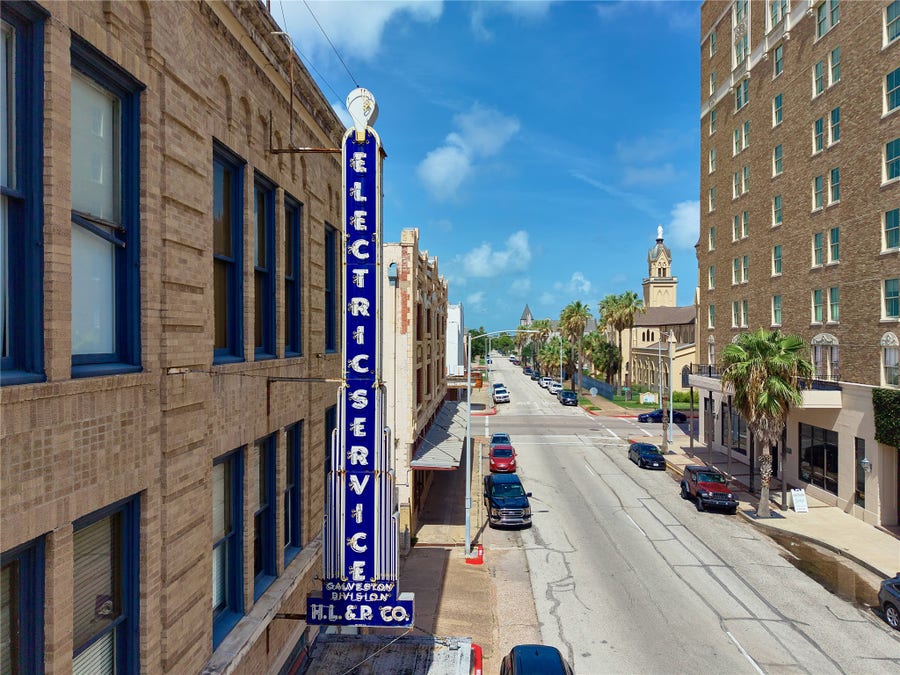 Property photo for 2116 Church Street, #3B, Galveston, TX