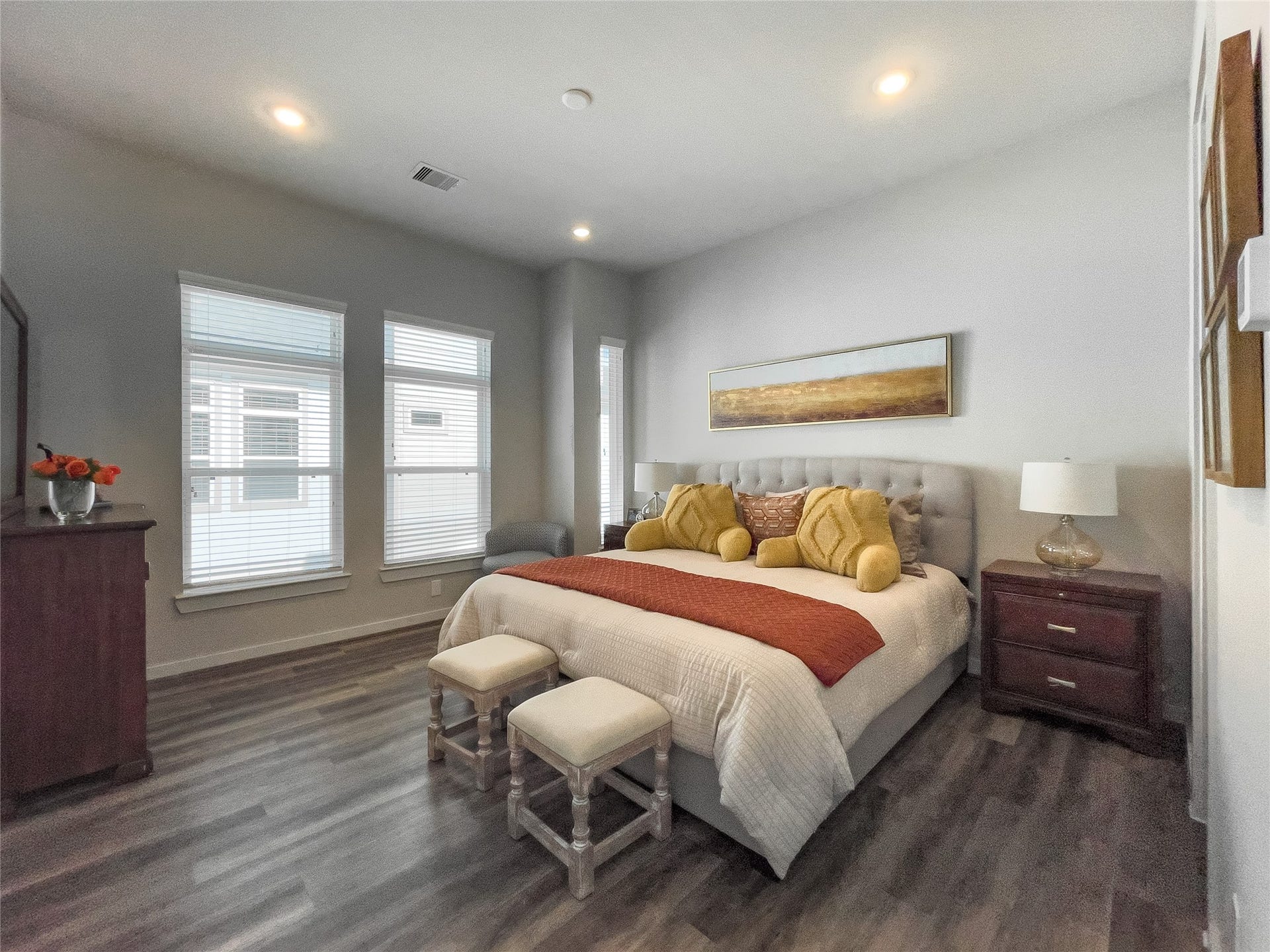 5823 Fairdale Lane, #E, Houston, TX 77057 5823 Fairdale Lane, #E, Houston, TX 77057