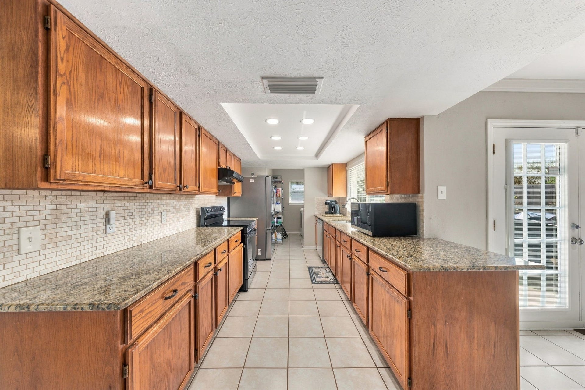 5326 Girnigoe Drive, Houston, TX 77084 5326 Girnigoe Drive, Houston, TX 77084
