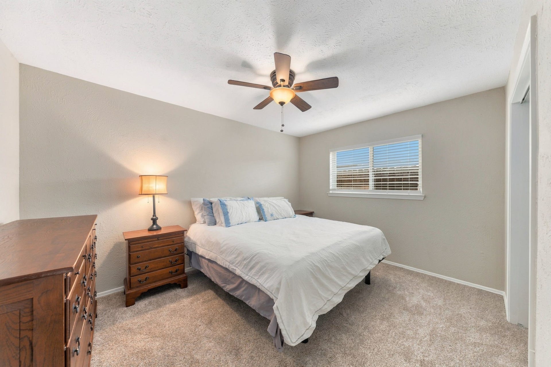5326 Girnigoe Drive, Houston, TX 77084 5326 Girnigoe Drive, Houston, TX 77084