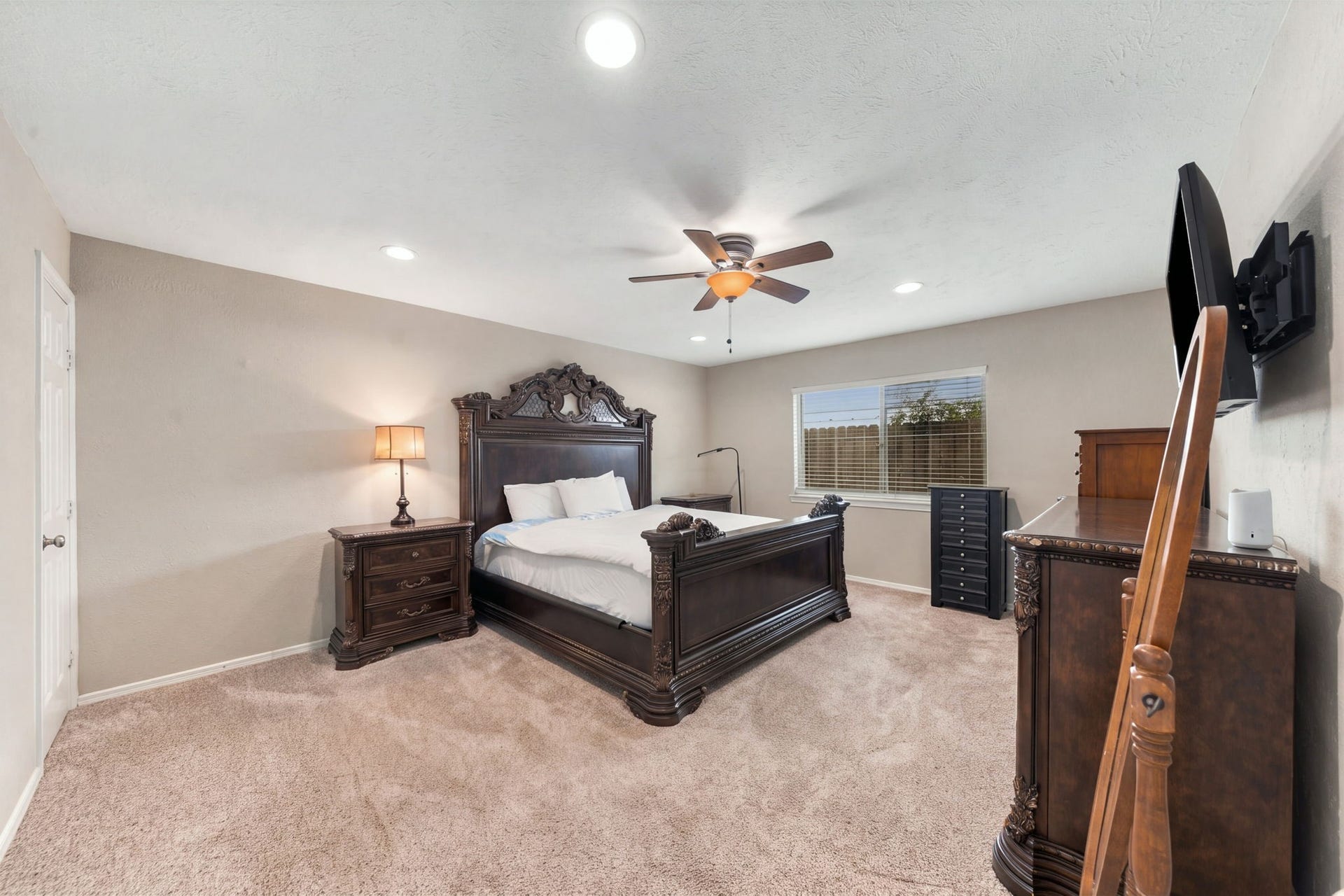 5326 Girnigoe Drive, Houston, TX 77084 5326 Girnigoe Drive, Houston, TX 77084