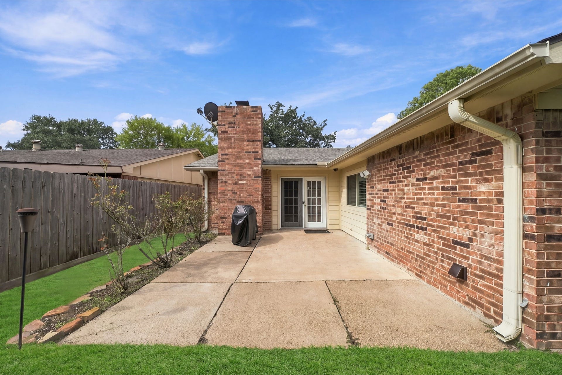 5326 Girnigoe Drive, Houston, TX 77084 5326 Girnigoe Drive, Houston, TX 77084