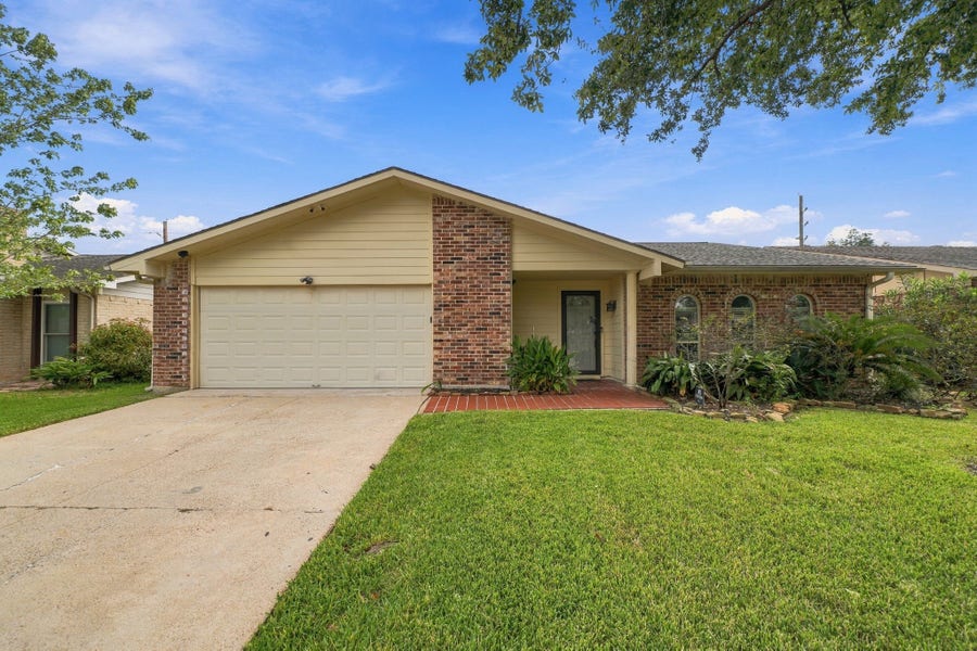 Property photo for 5326 Girnigoe Drive, Houston, TX