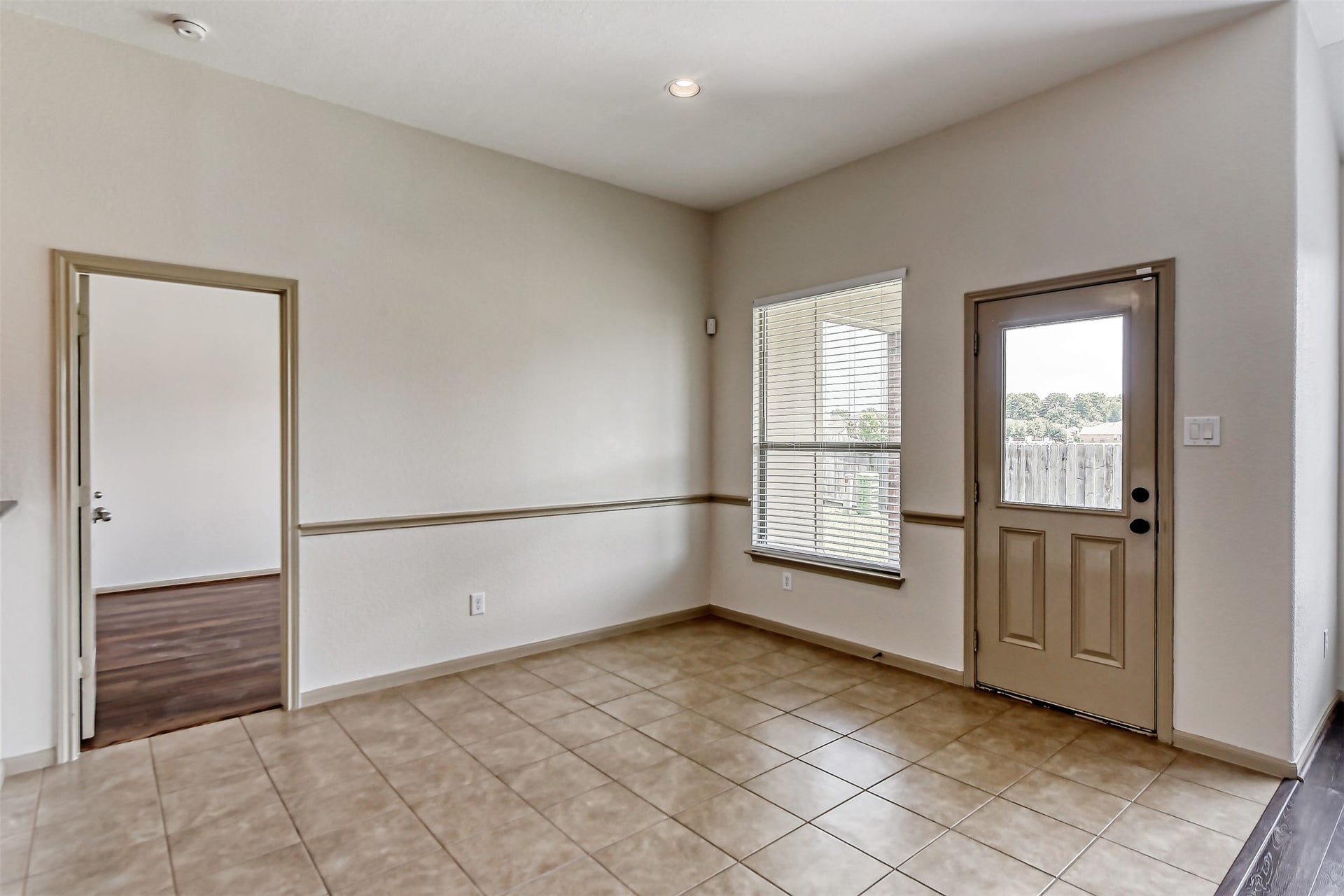 25522 Marmite Drive, Tomball, TX 77375 25522 Marmite Drive, Tomball, TX 77375