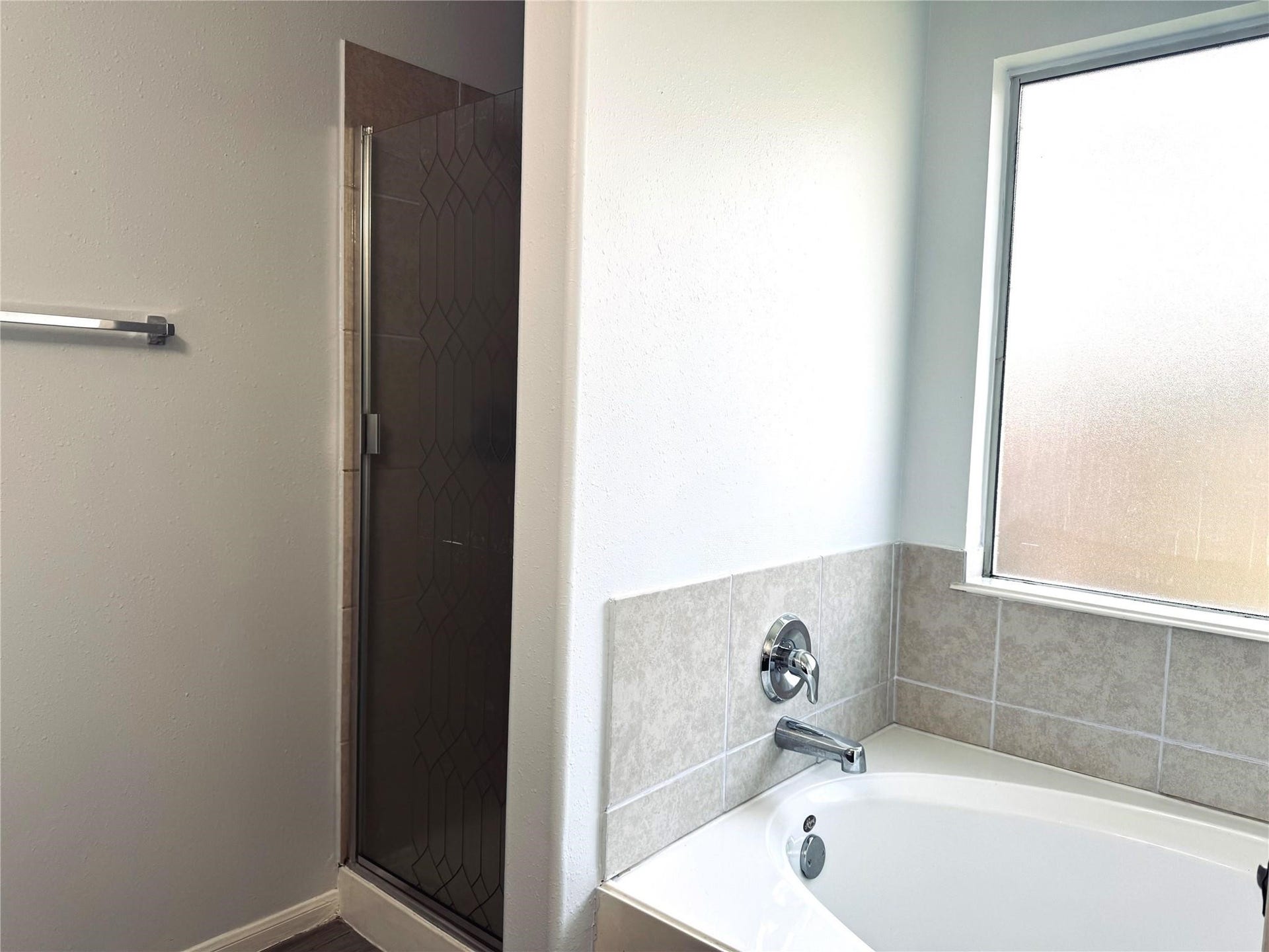 2707 trementina dr, Houston, TX 77088